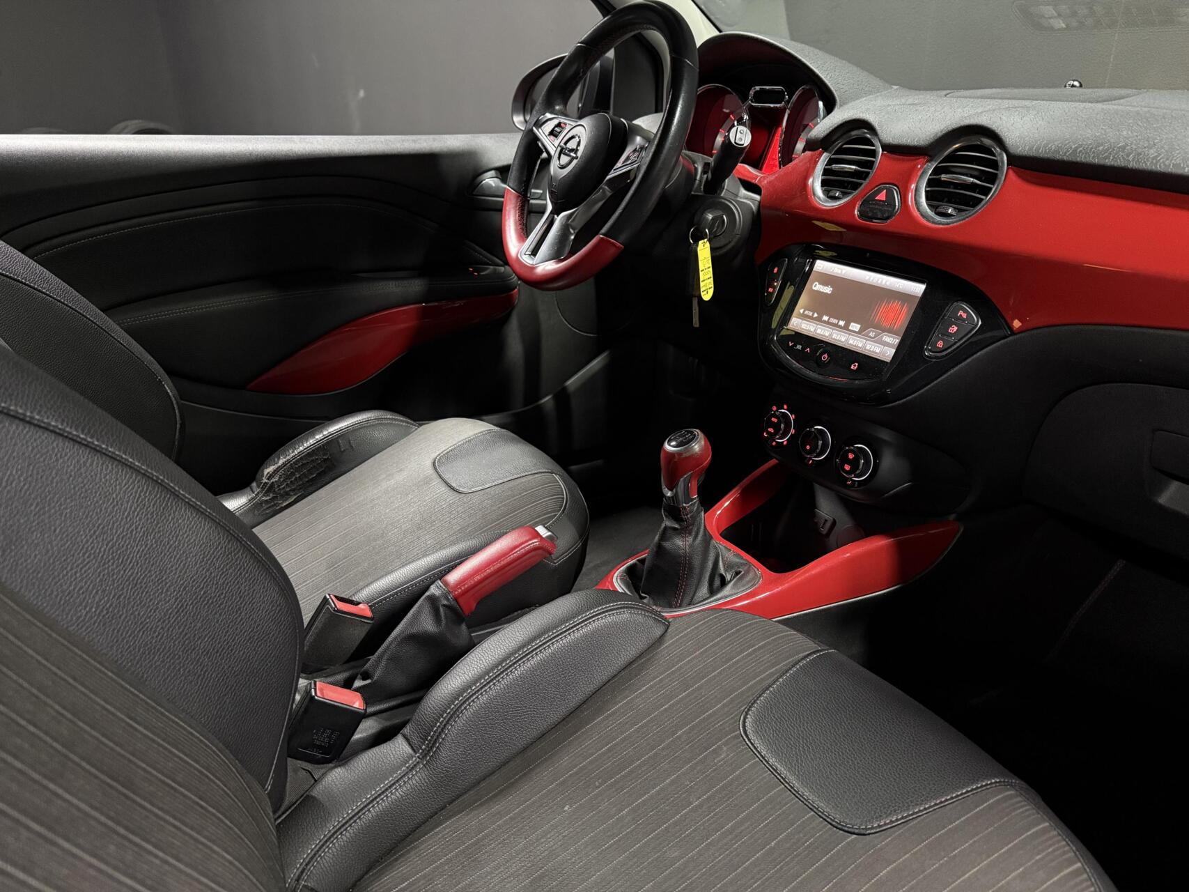 Foto van Opel Adam