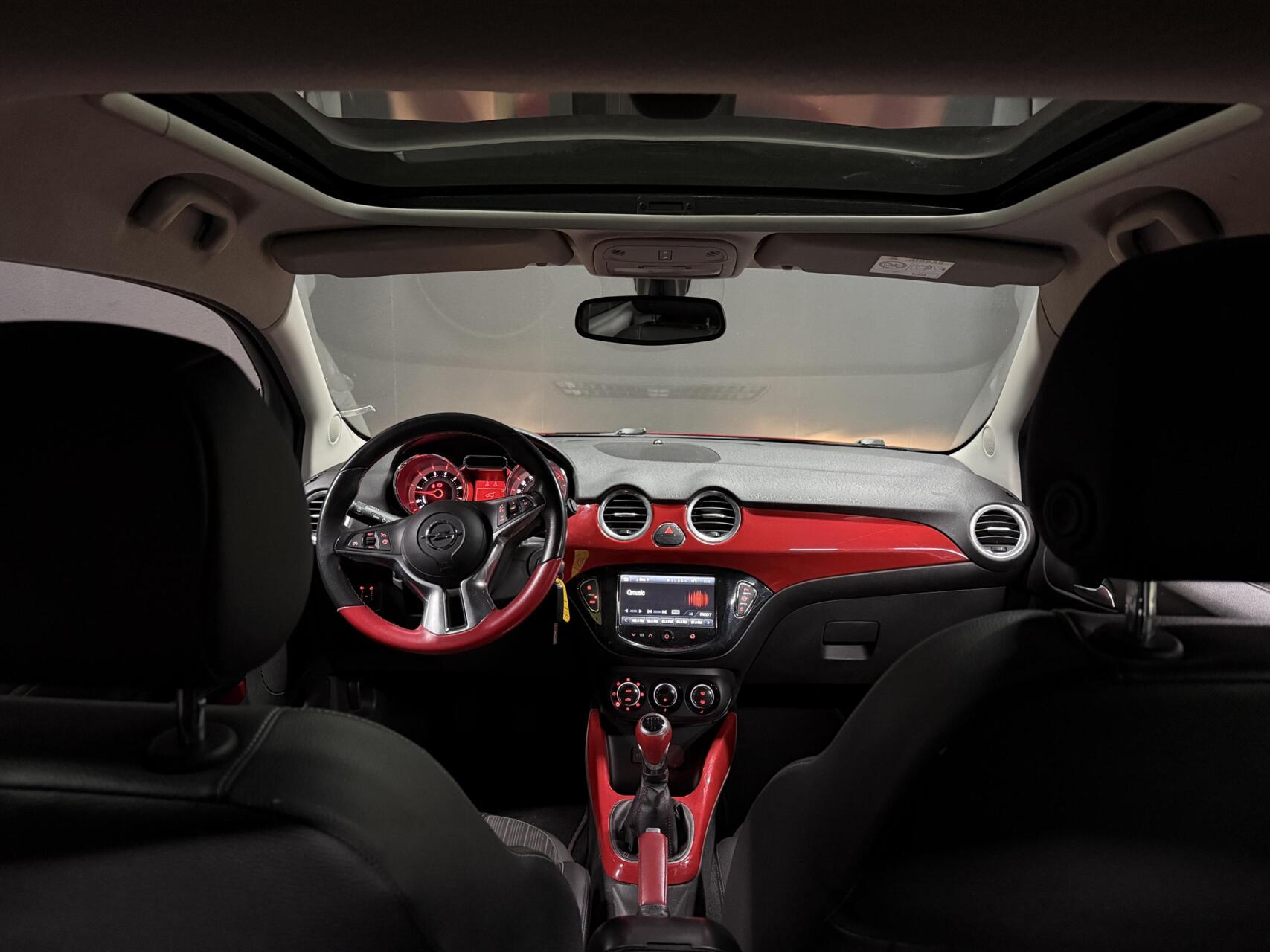 Foto van Opel Adam