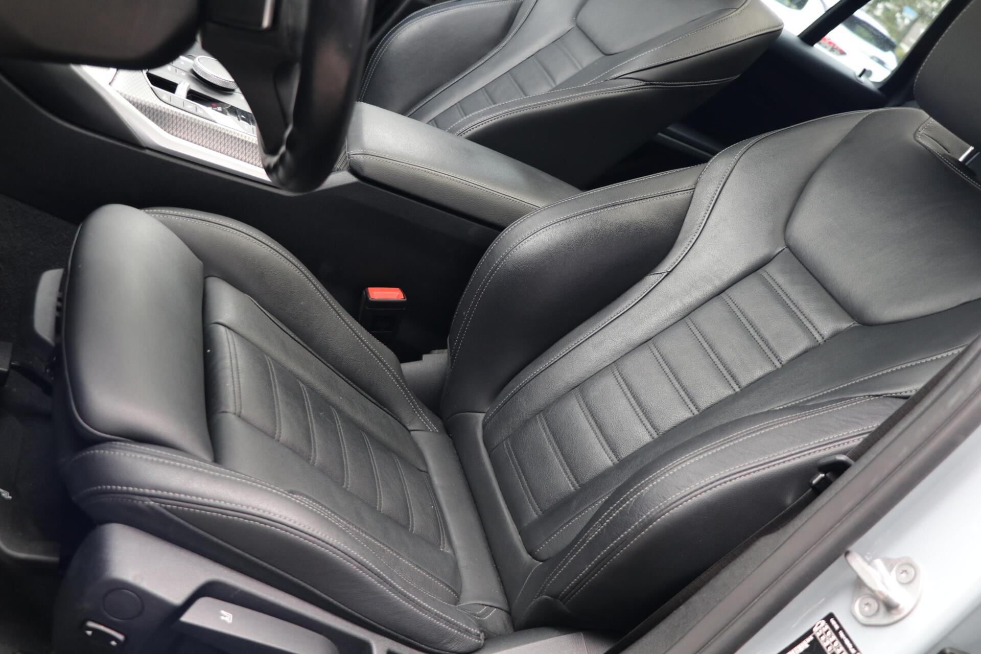 Foto van BMW 330e xDrive