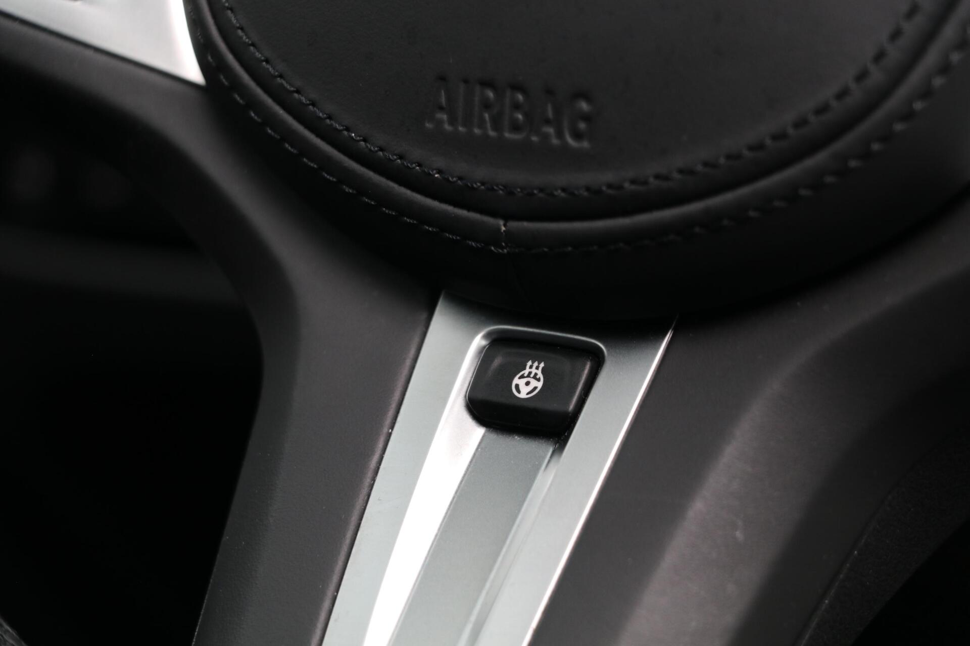 Foto van BMW 330e xDrive