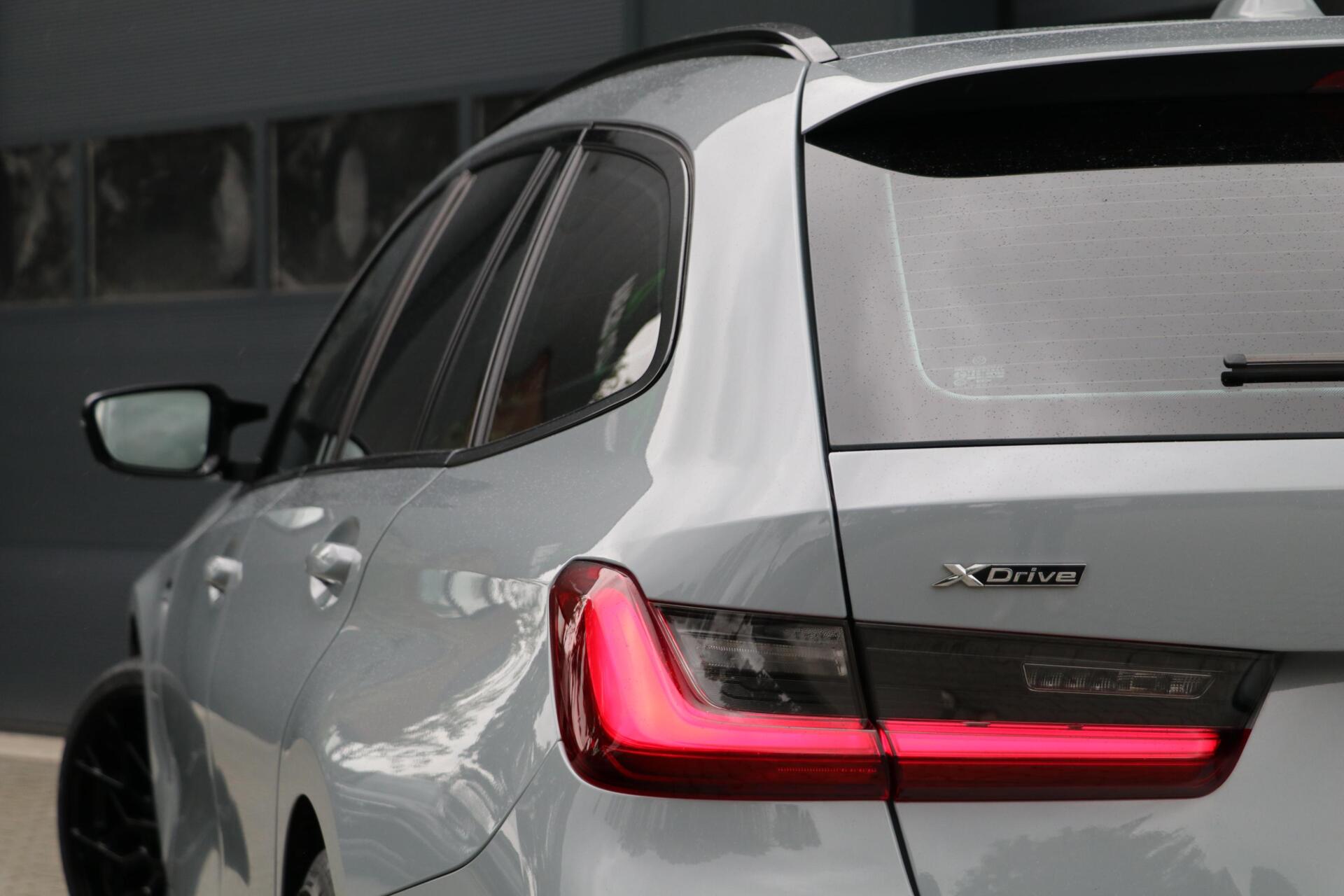 Foto van BMW 330e xDrive