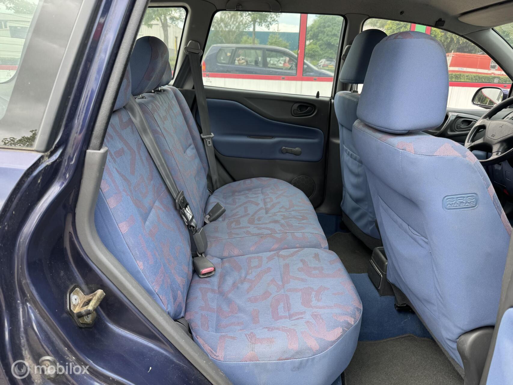 Foto van Mitsubishi Space Star