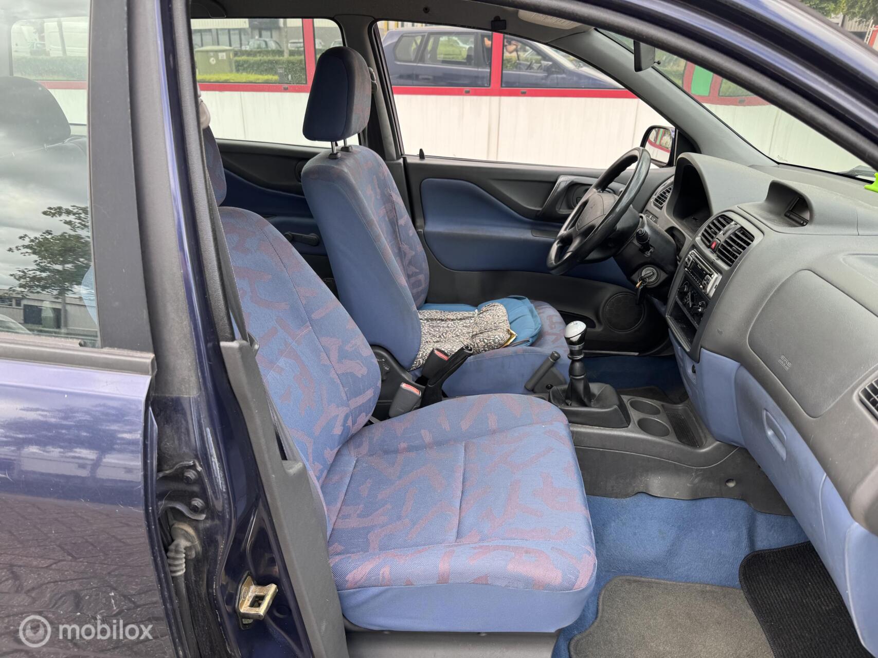 Foto van Mitsubishi Space Star