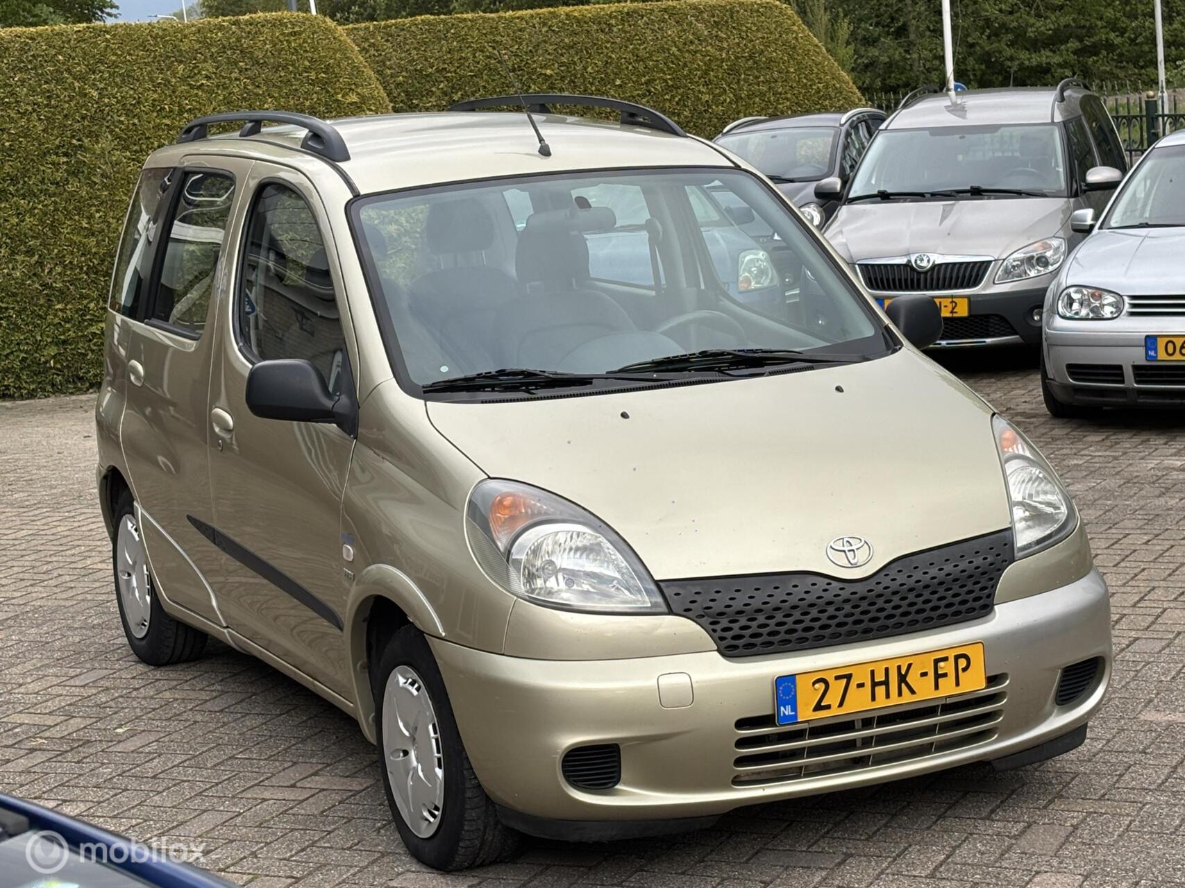Foto van Toyota Toyota Yaris Verso