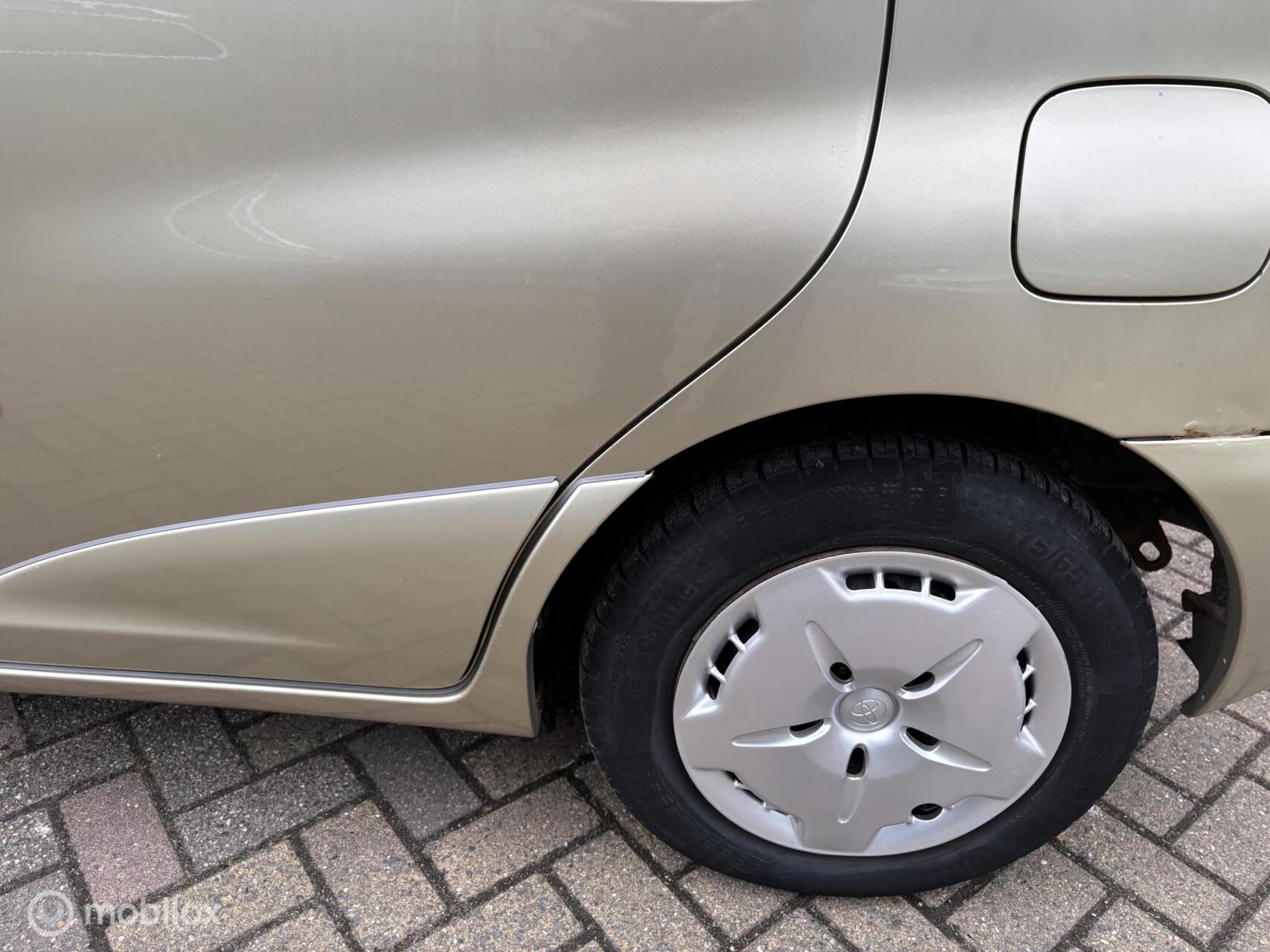Foto van Toyota Toyota Yaris Verso