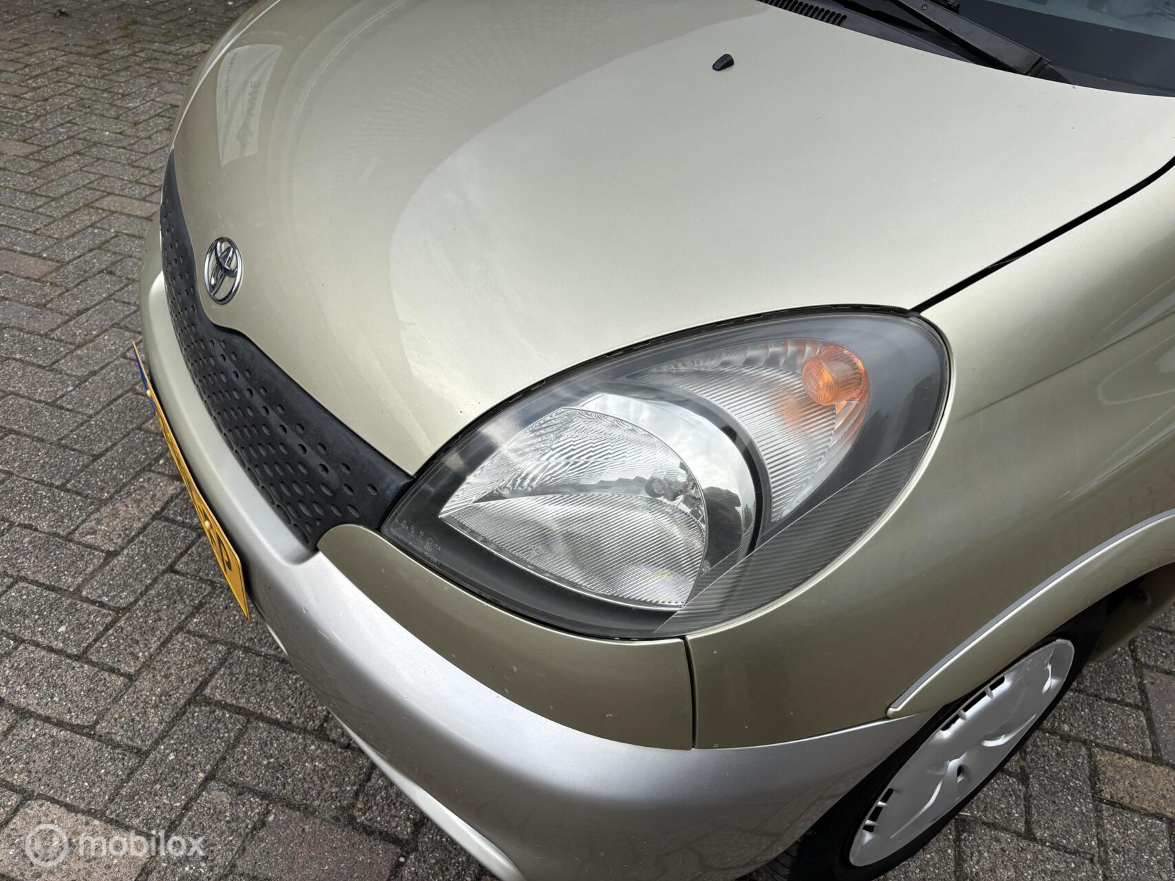 Foto van Toyota Toyota Yaris Verso