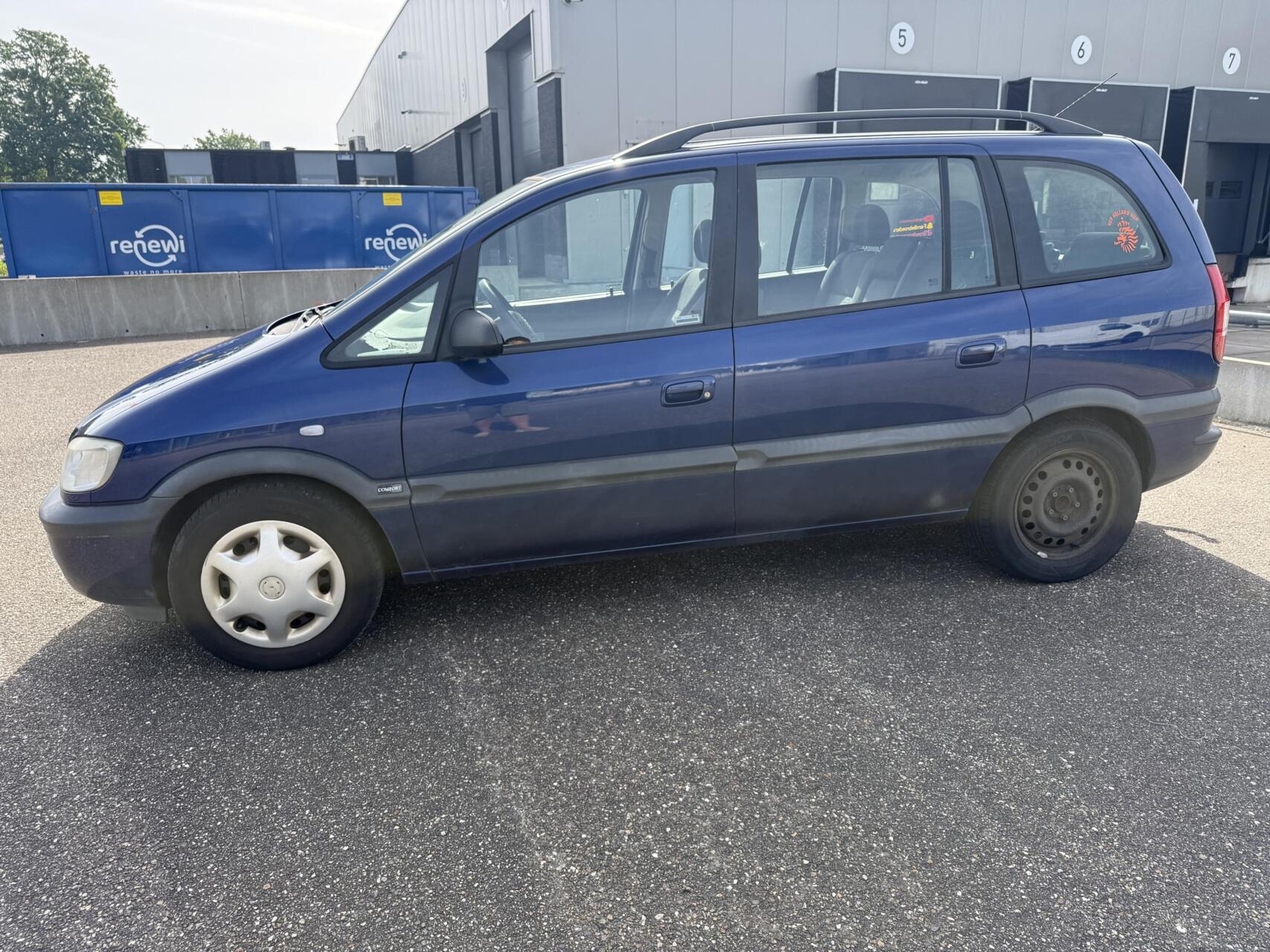 Foto van Opel Zafira-a