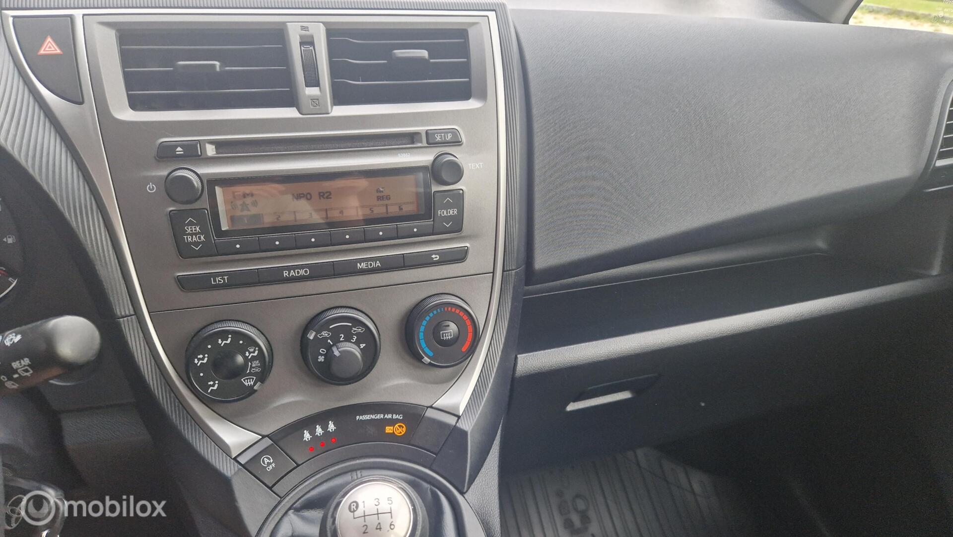 Foto van Toyota Toyota Verso-s