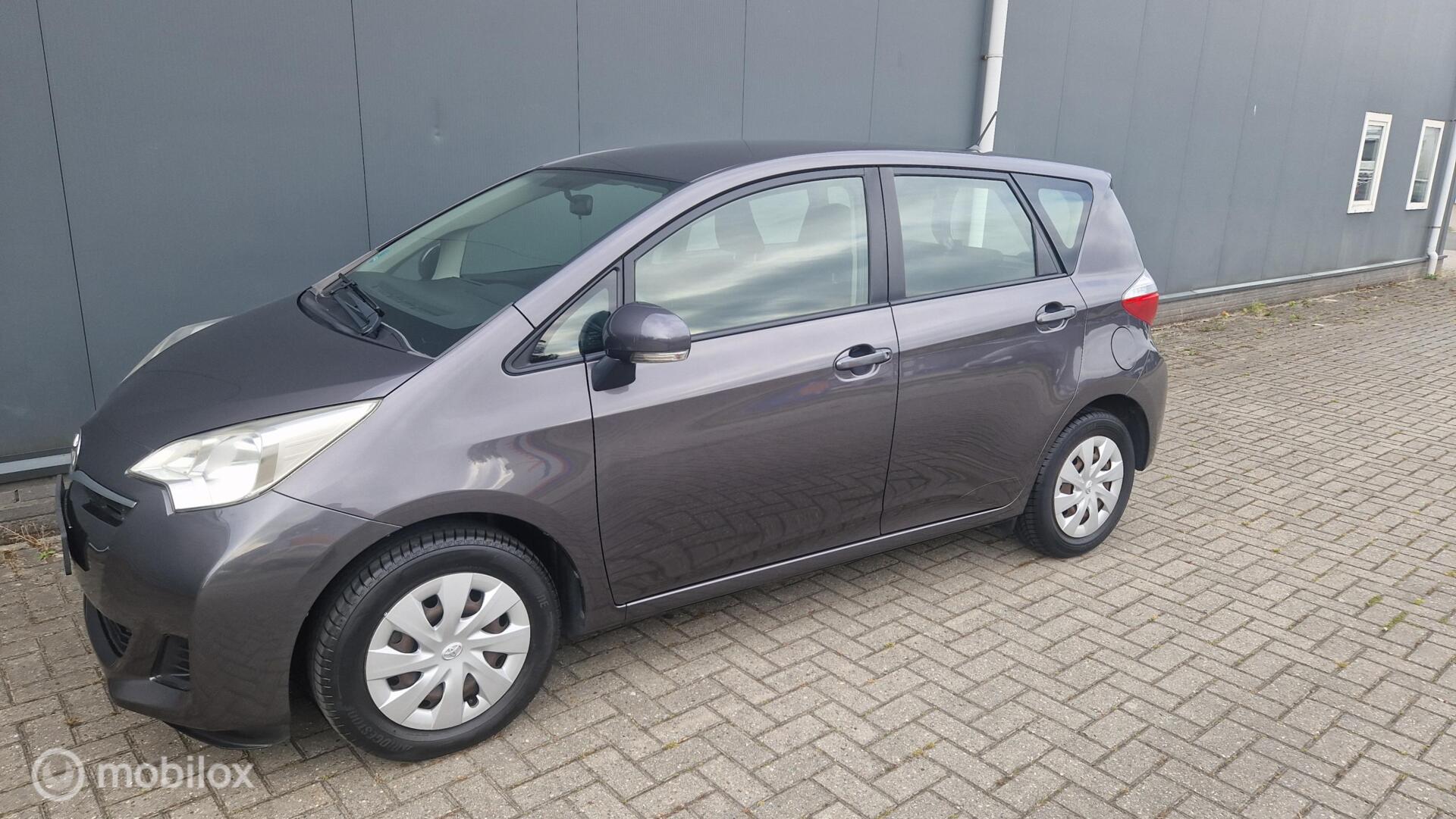 Foto van Toyota Toyota Verso-s