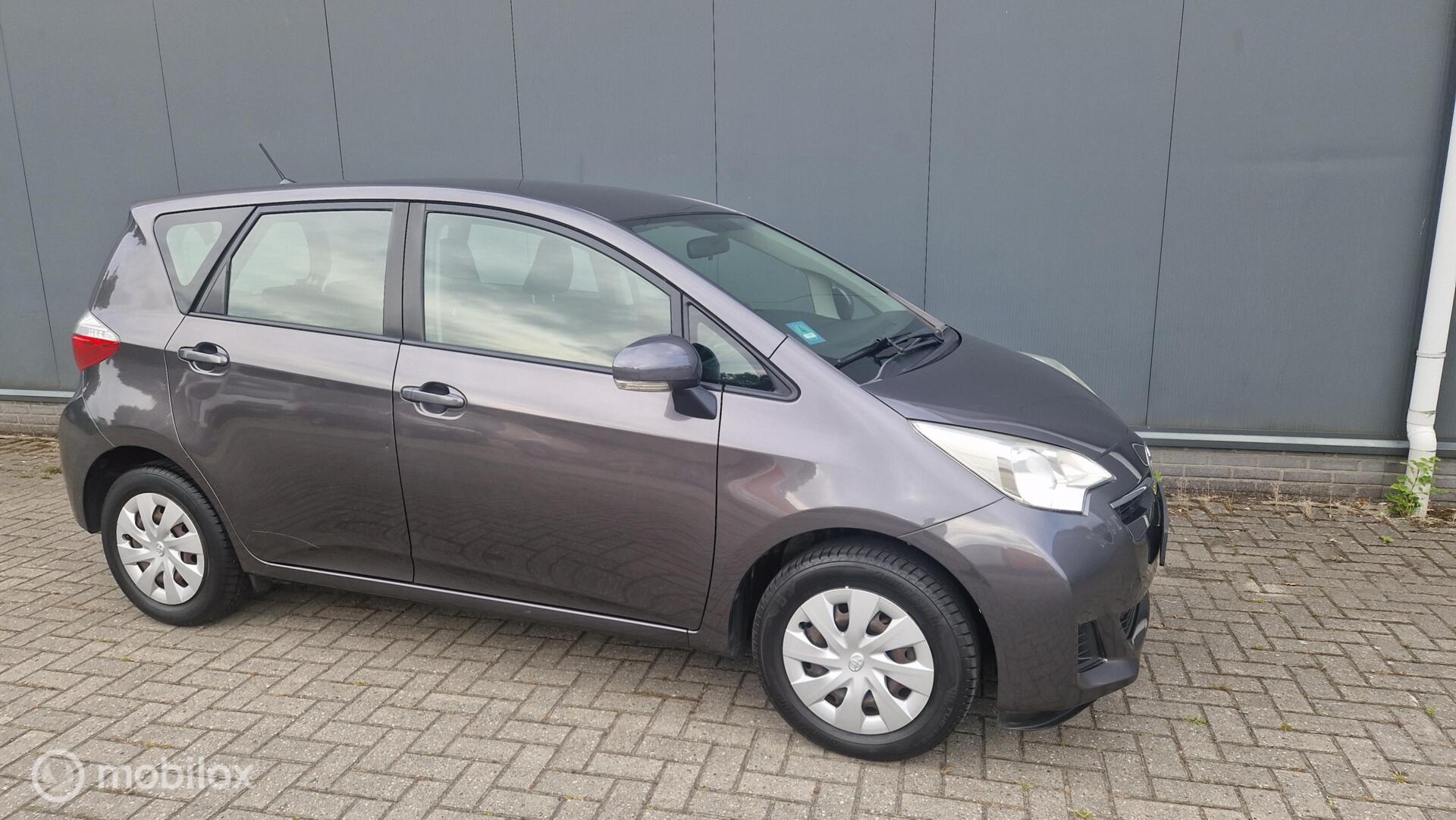 Foto van Toyota Toyota Verso-s