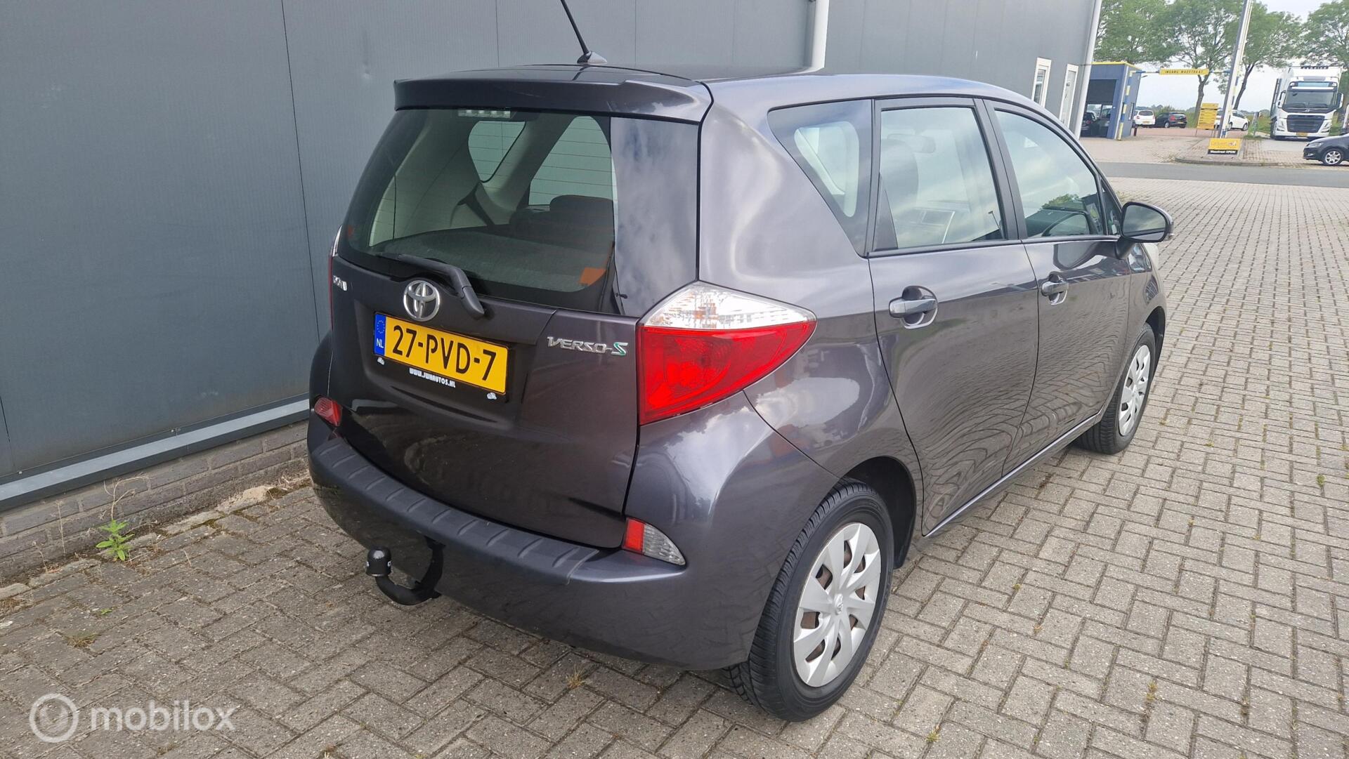 Foto van Toyota Toyota Verso-s
