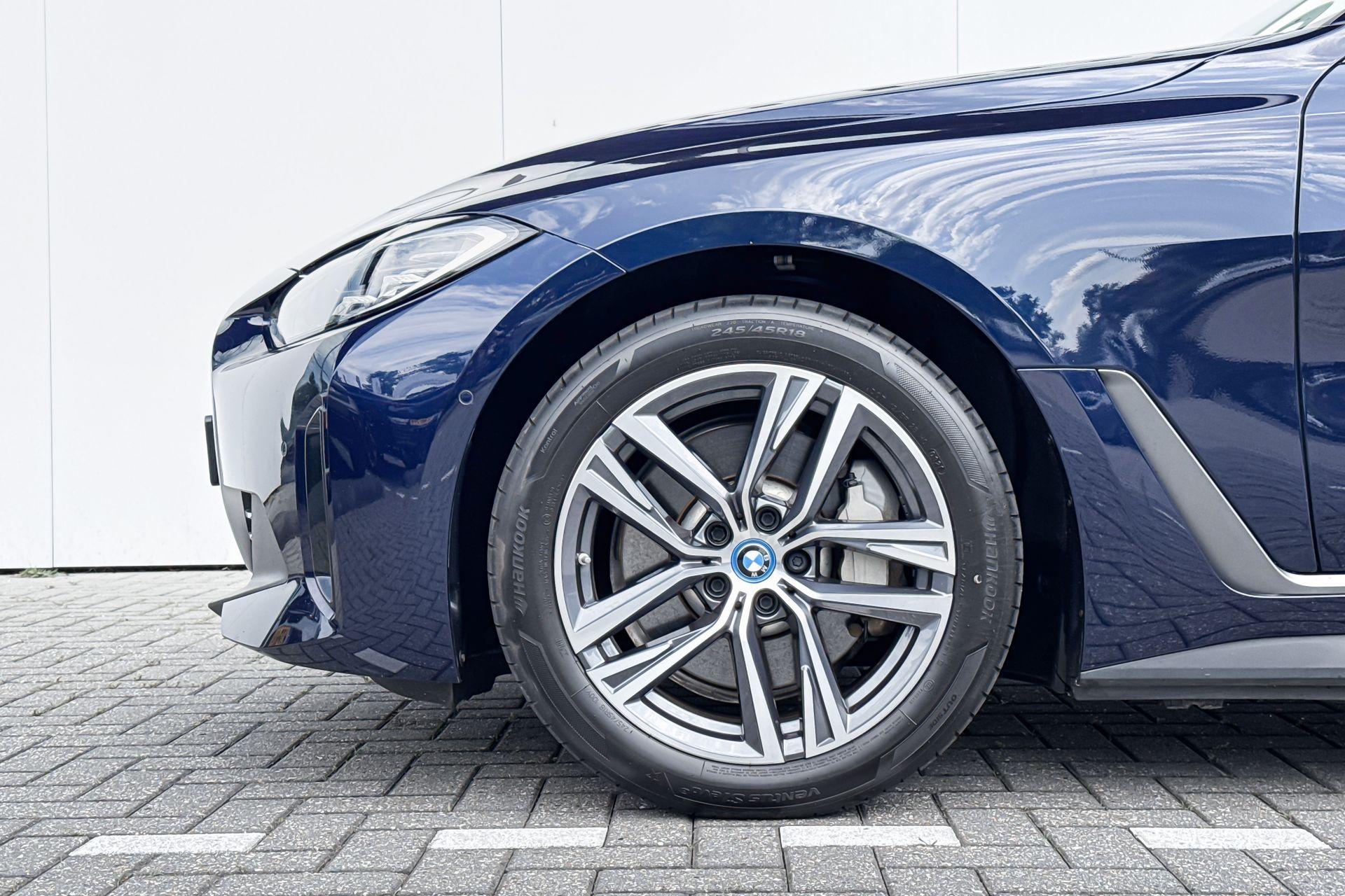 Foto van BMW I4 Edrive40