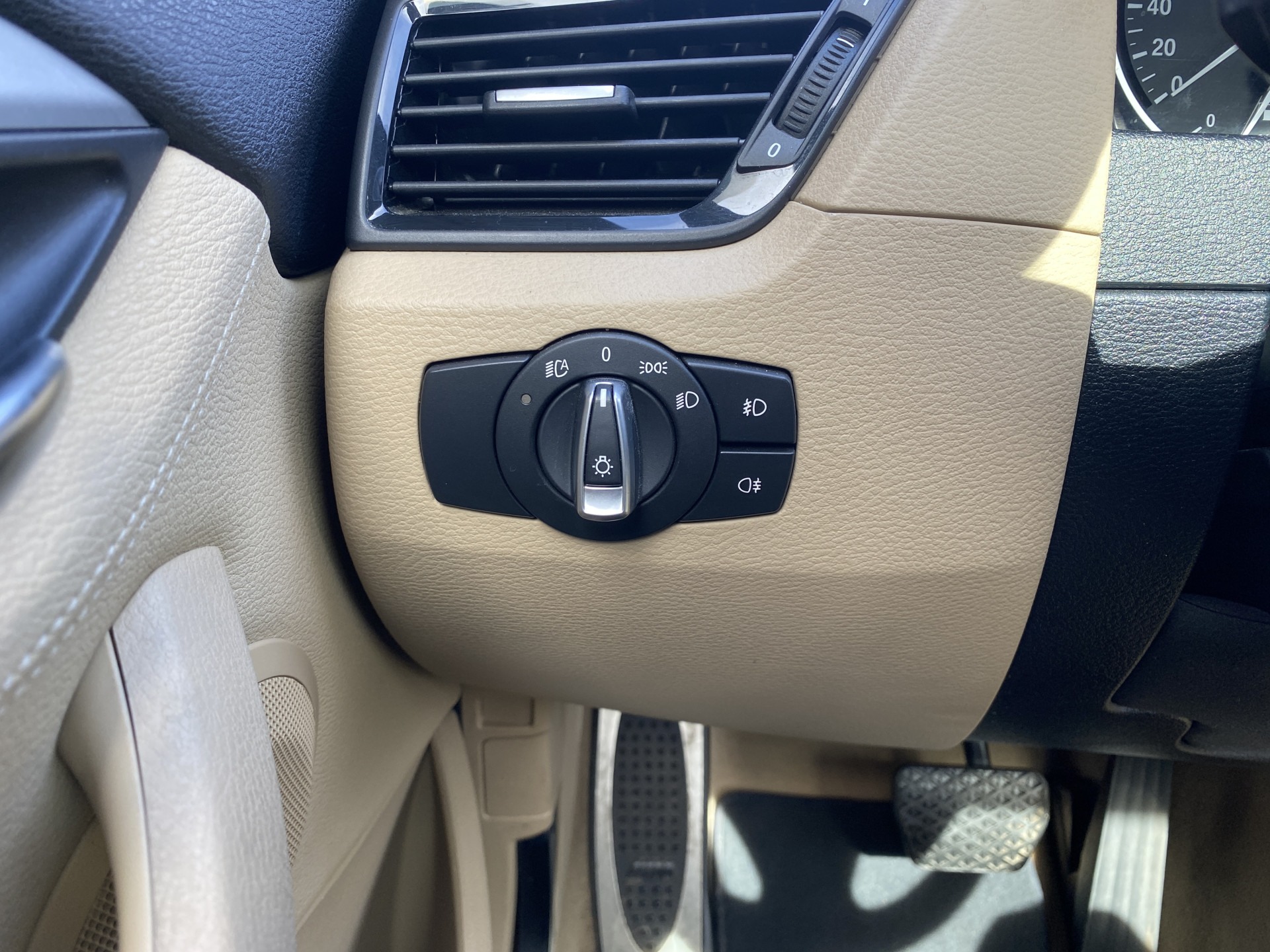 Foto van BMW X1 Sdrive20i