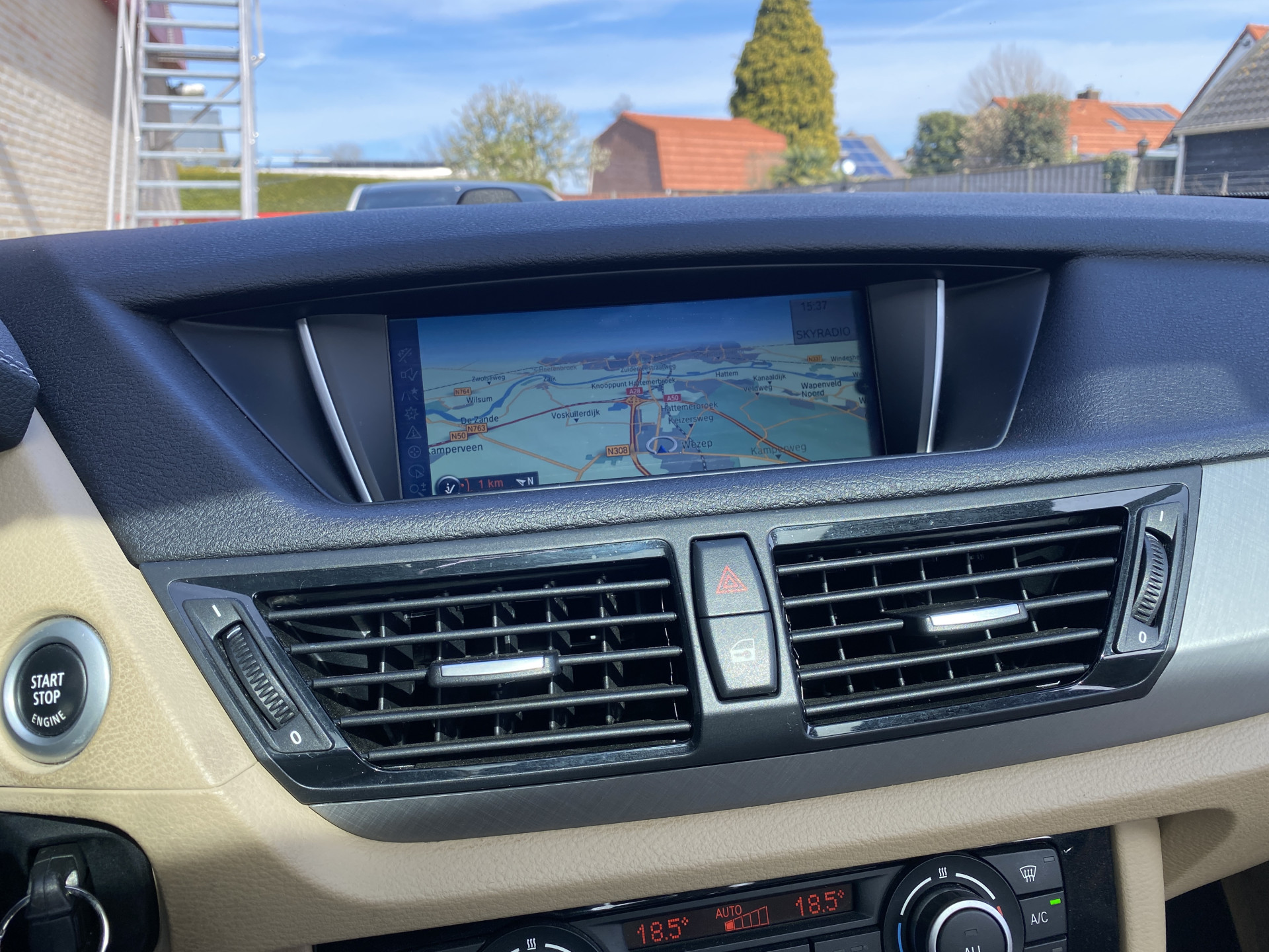 Foto van BMW X1 Sdrive20i
