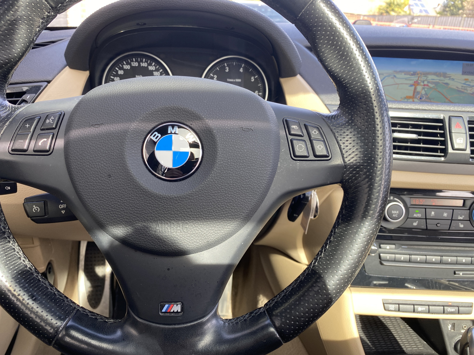 Foto van BMW X1 Sdrive20i