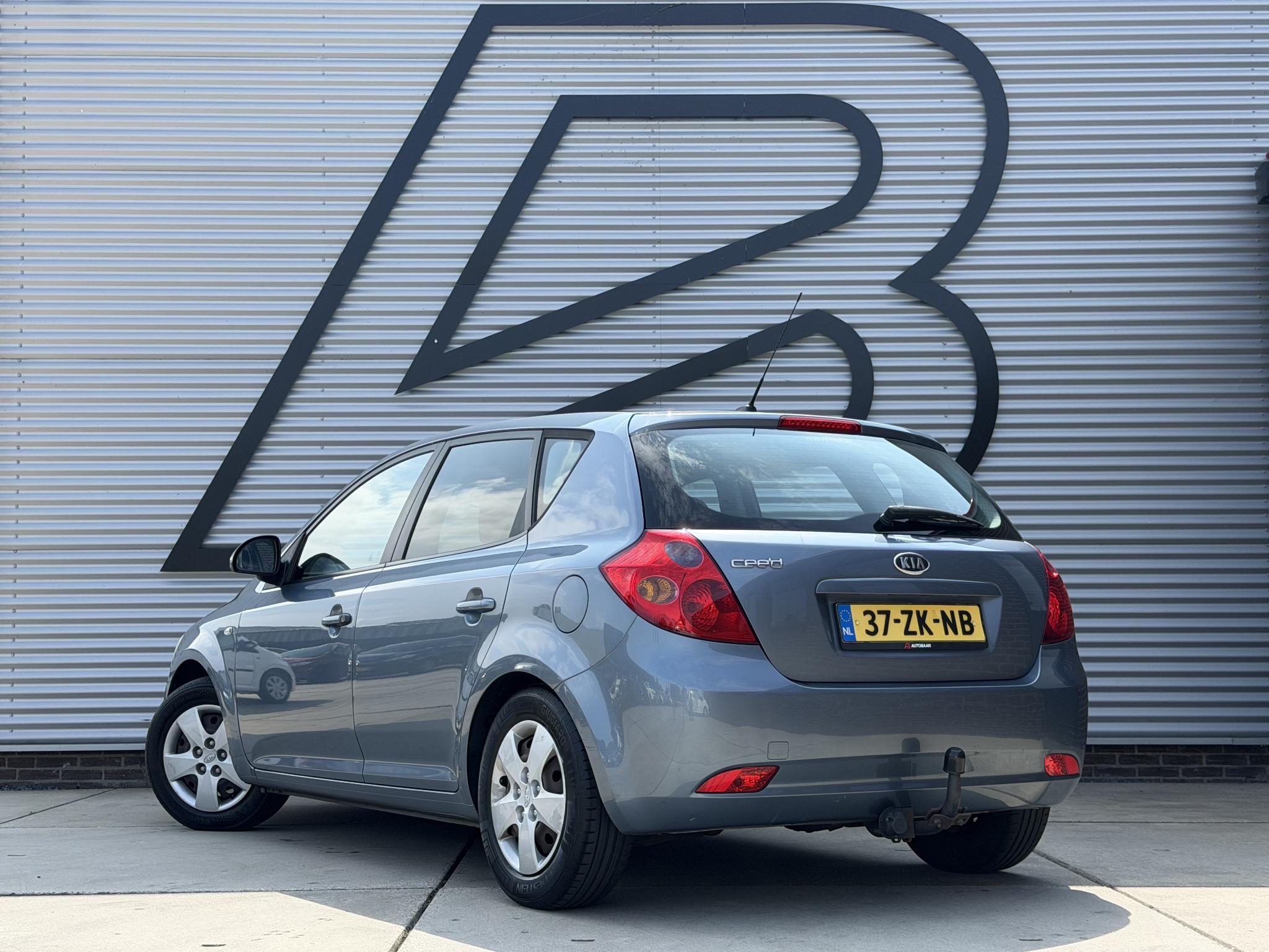 Foto van Kia Cee D