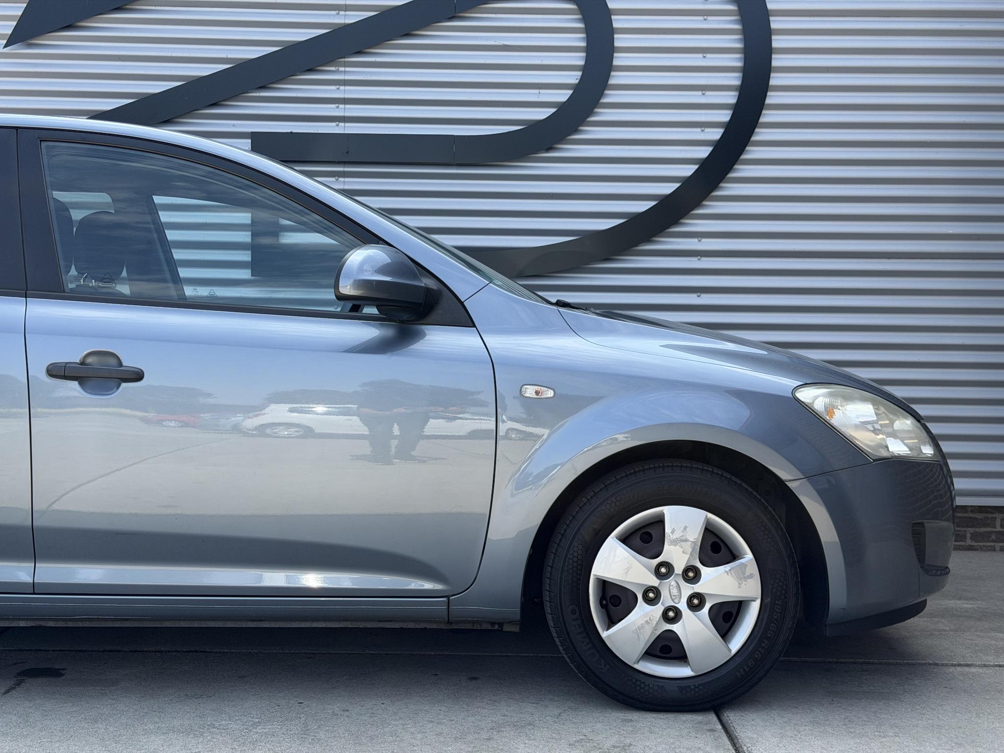 Foto van Kia Cee D
