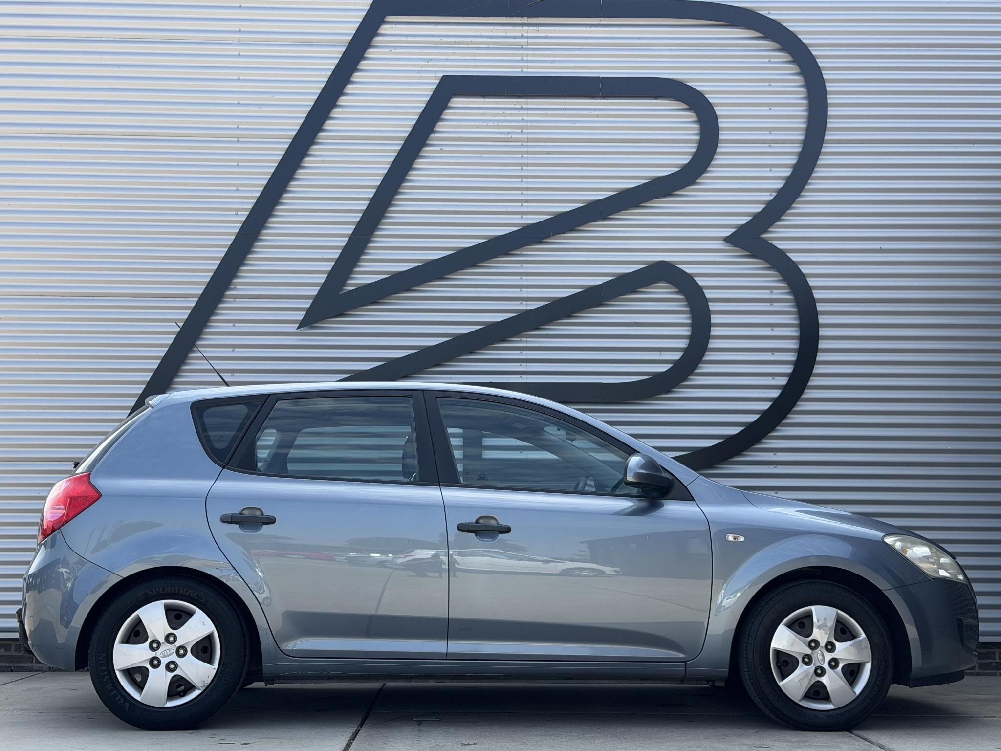 Foto van Kia Cee D