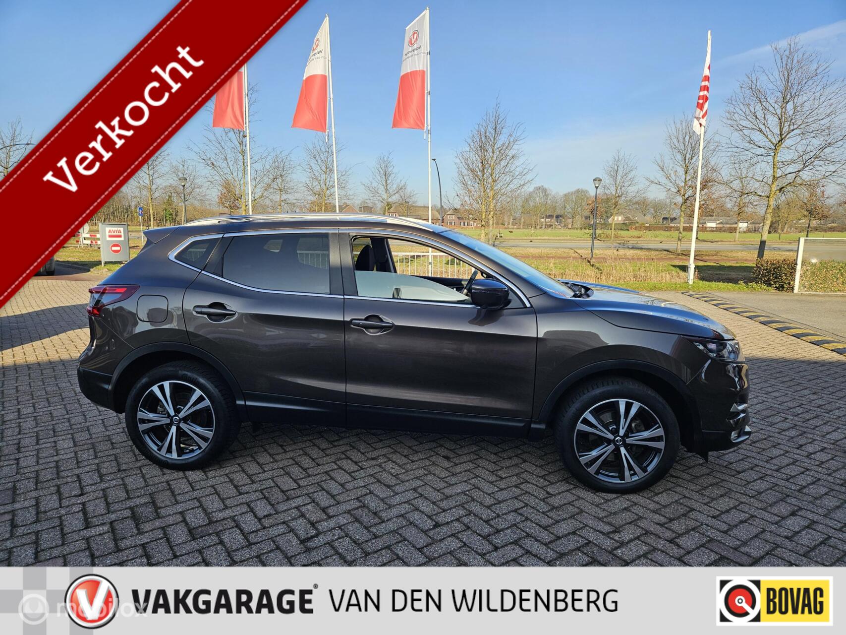 Nissan Qashqai 1.2 Business Edition-panoramadak 2018 - voorkant