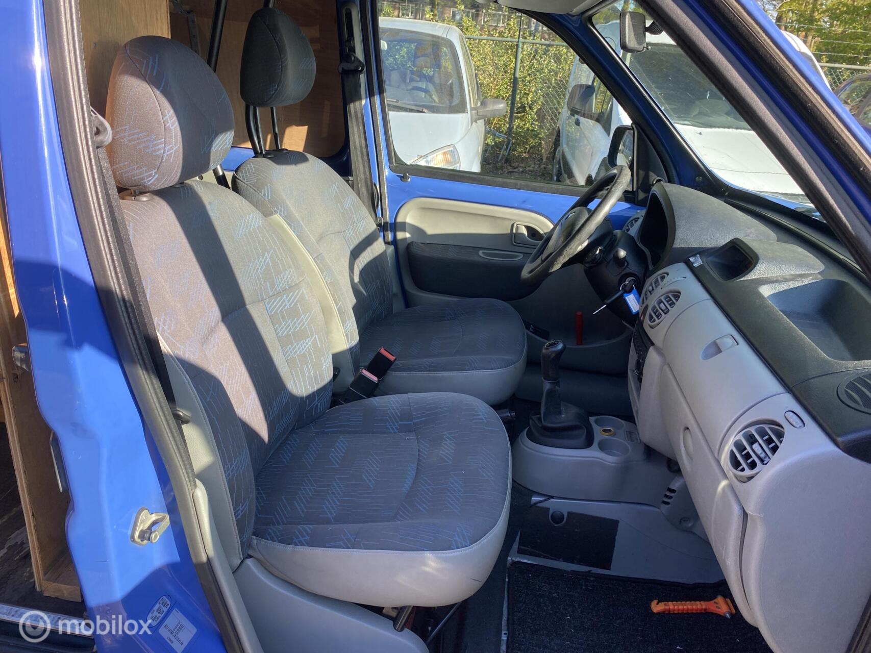 Foto van Renault Kangoo 1.5 Dci 45kw E4