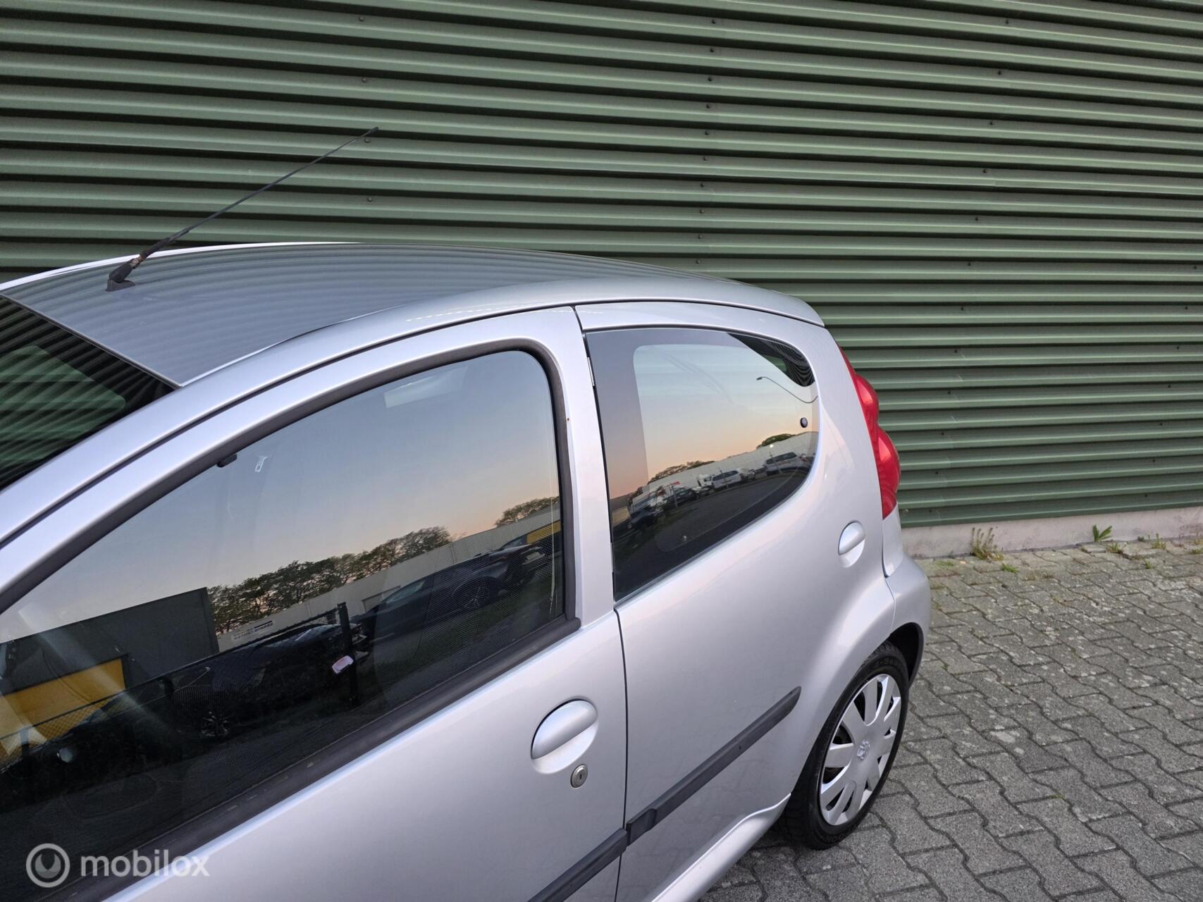 Foto van Peugeot 107