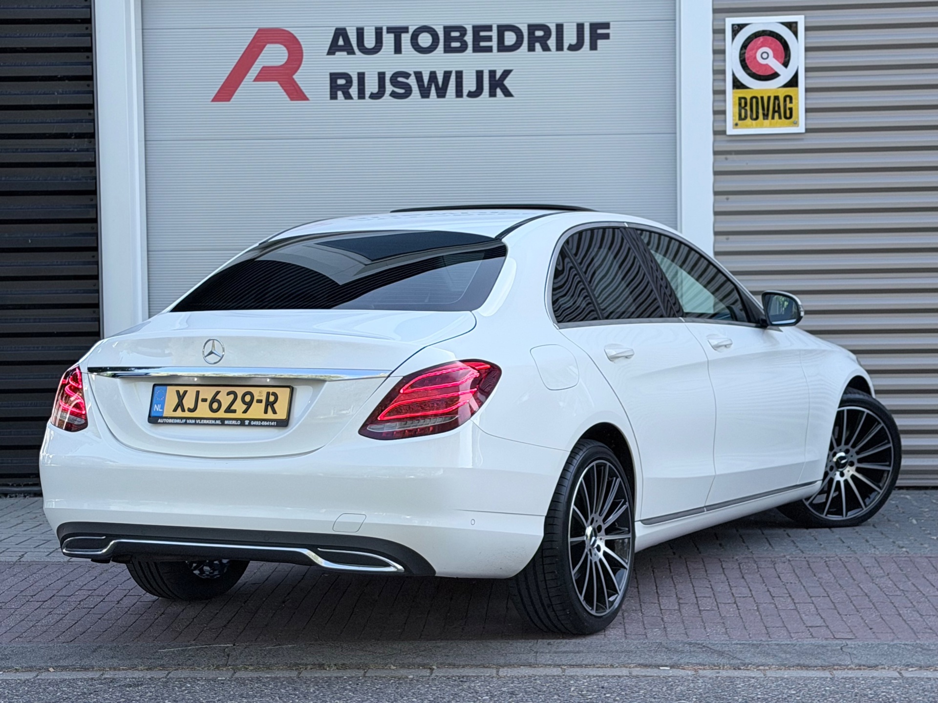 Foto van Mercedes-Benz C 200