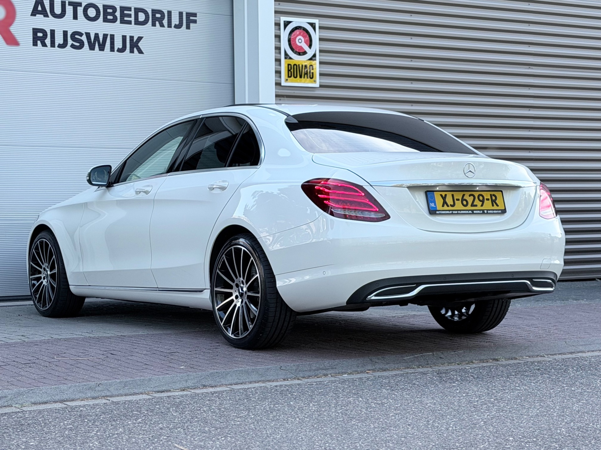Foto van Mercedes-Benz C 200