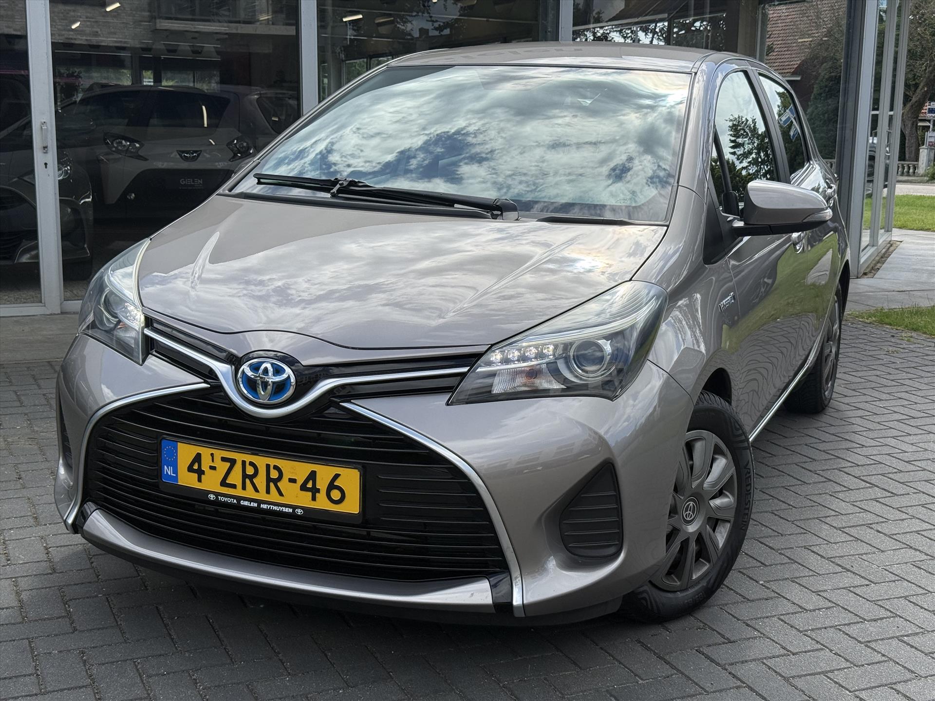 Foto van Toyota Toyota Yaris Hybrid