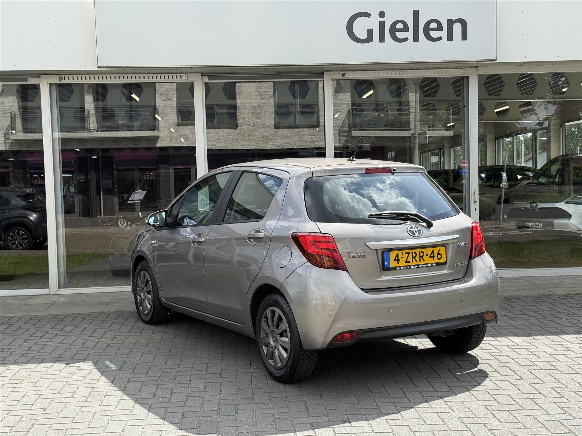 Foto van Toyota Toyota Yaris Hybrid