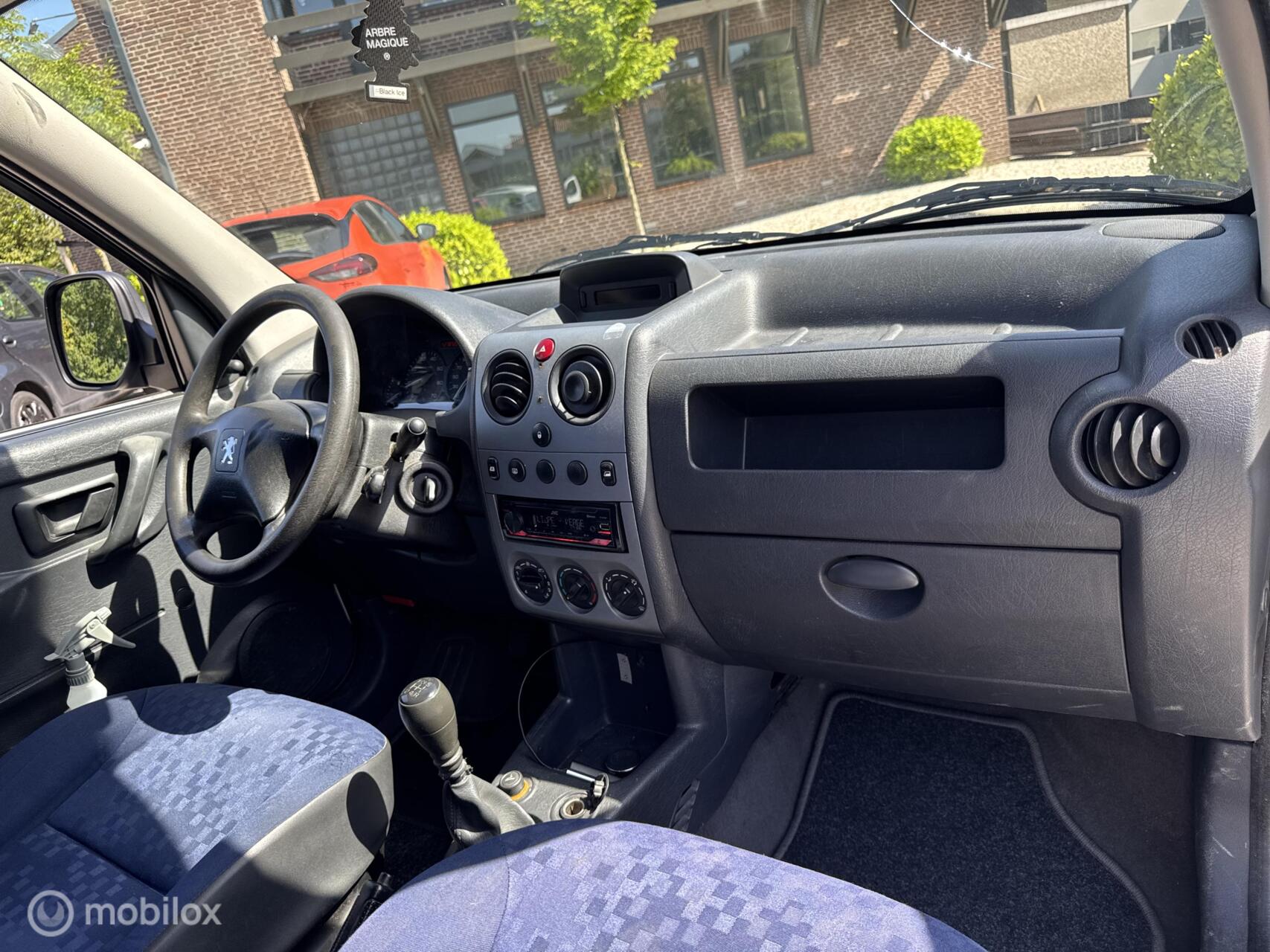 Foto van Peugeot Partner 170c 1.6hdi - 55kw