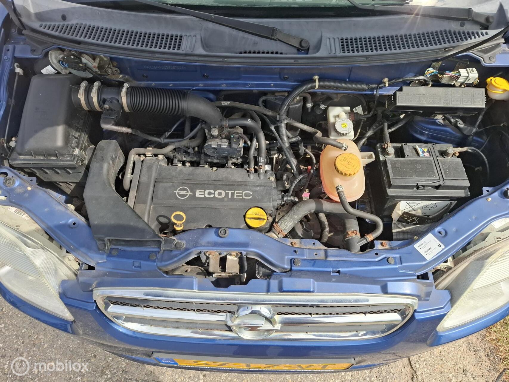 Foto van Opel Agila