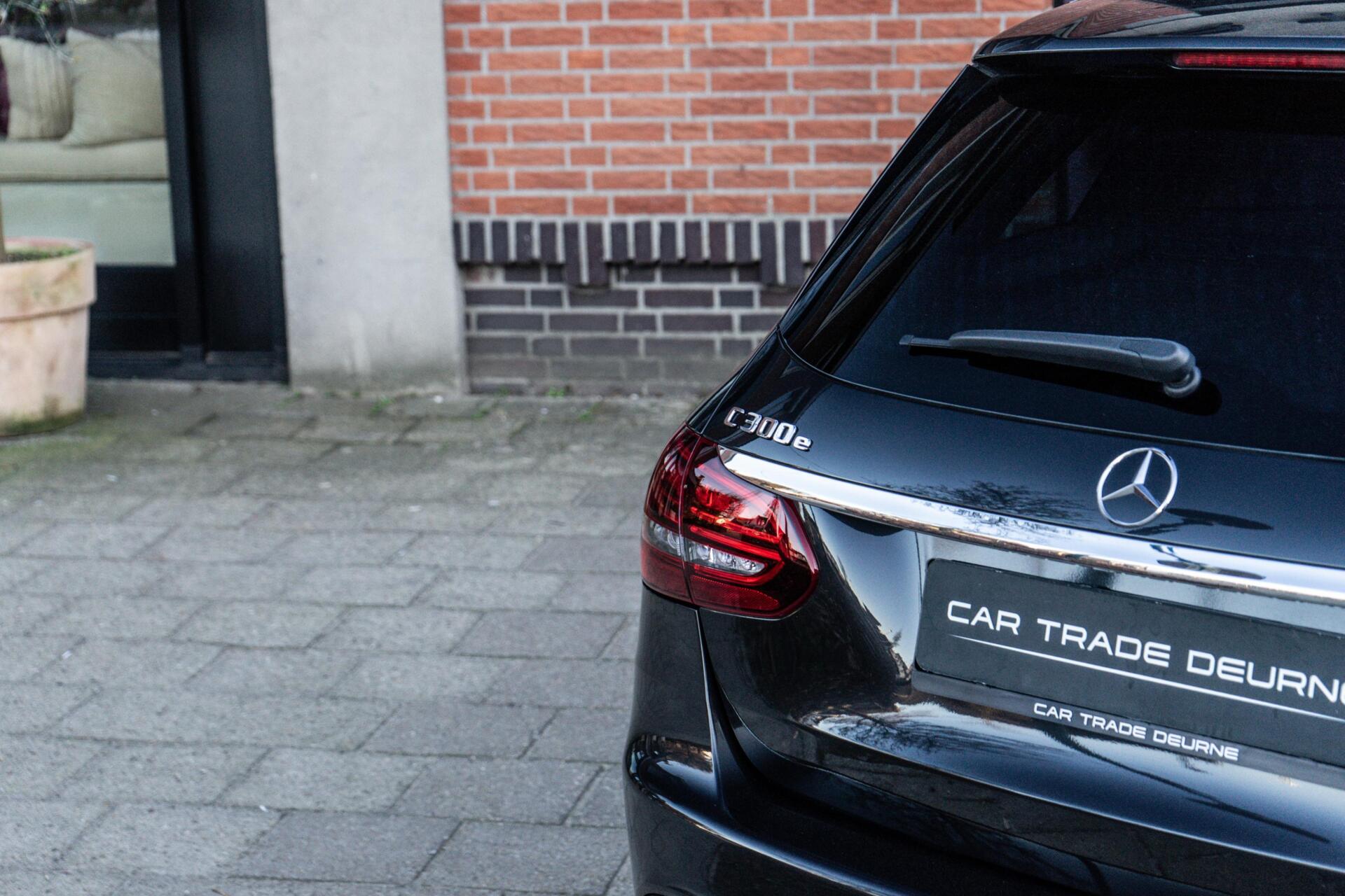 Foto van Mercedes-Benz C 300 E