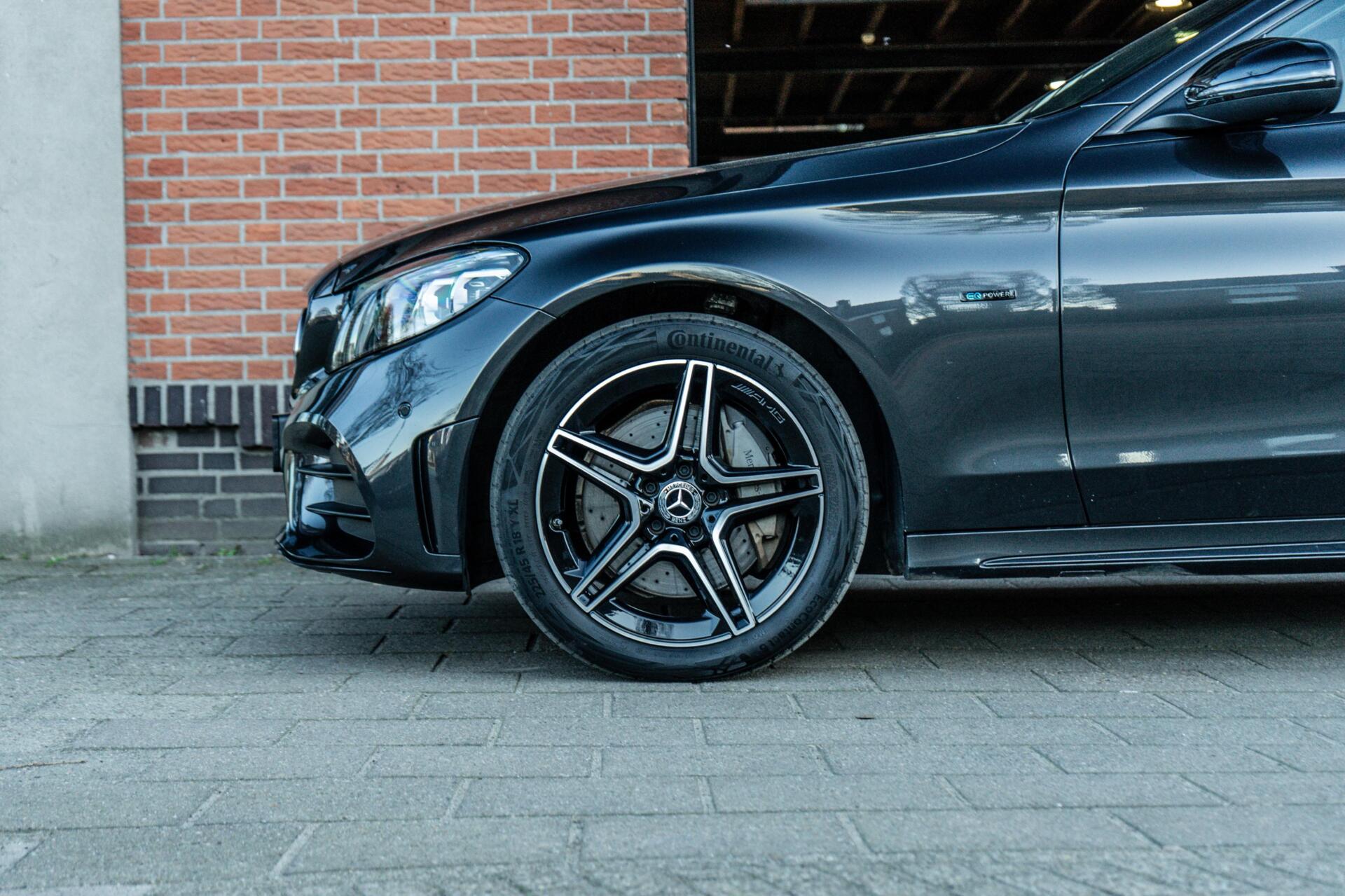 Foto van Mercedes-Benz C 300 E
