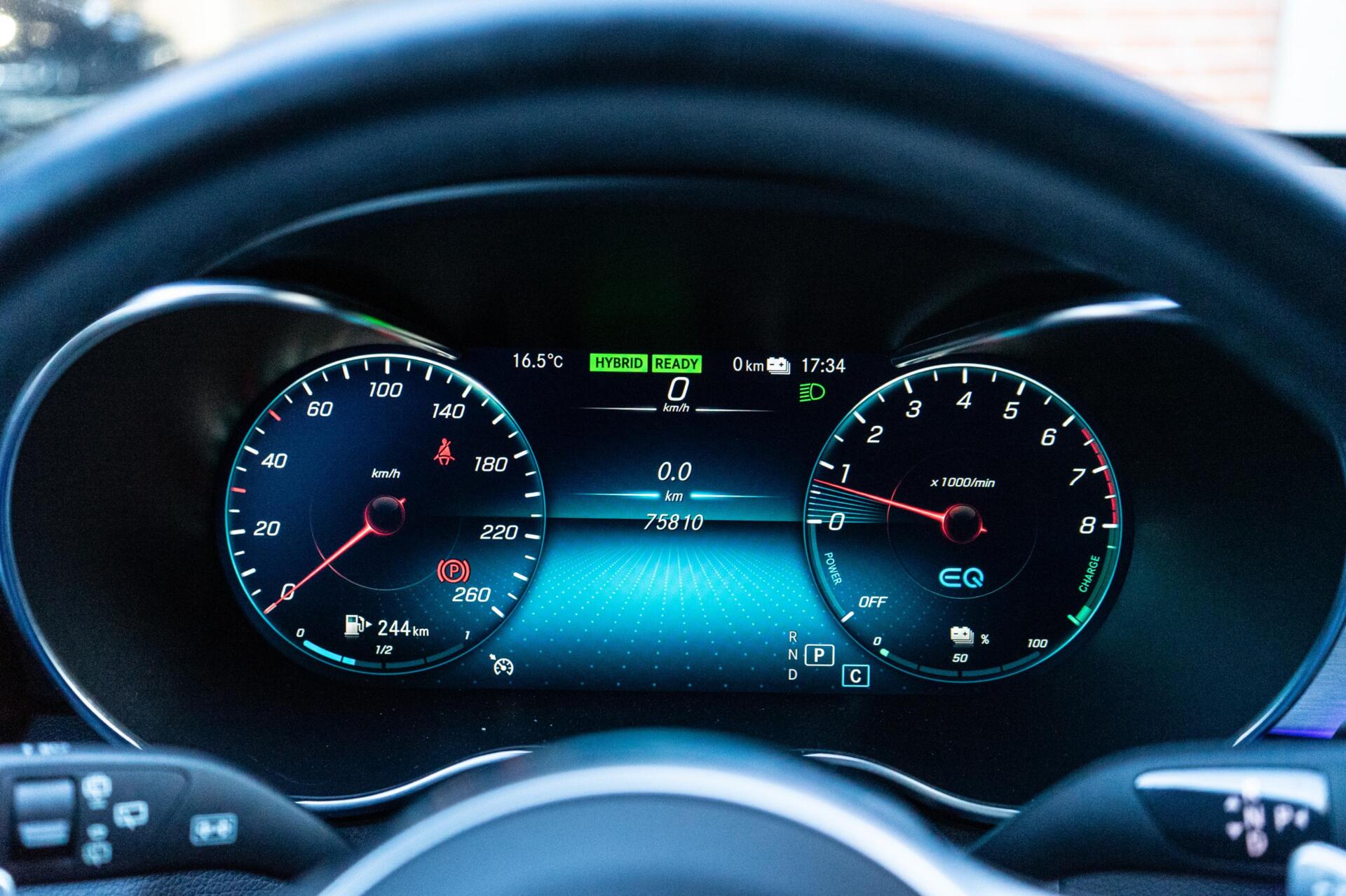 Foto van Mercedes-Benz C 300 E