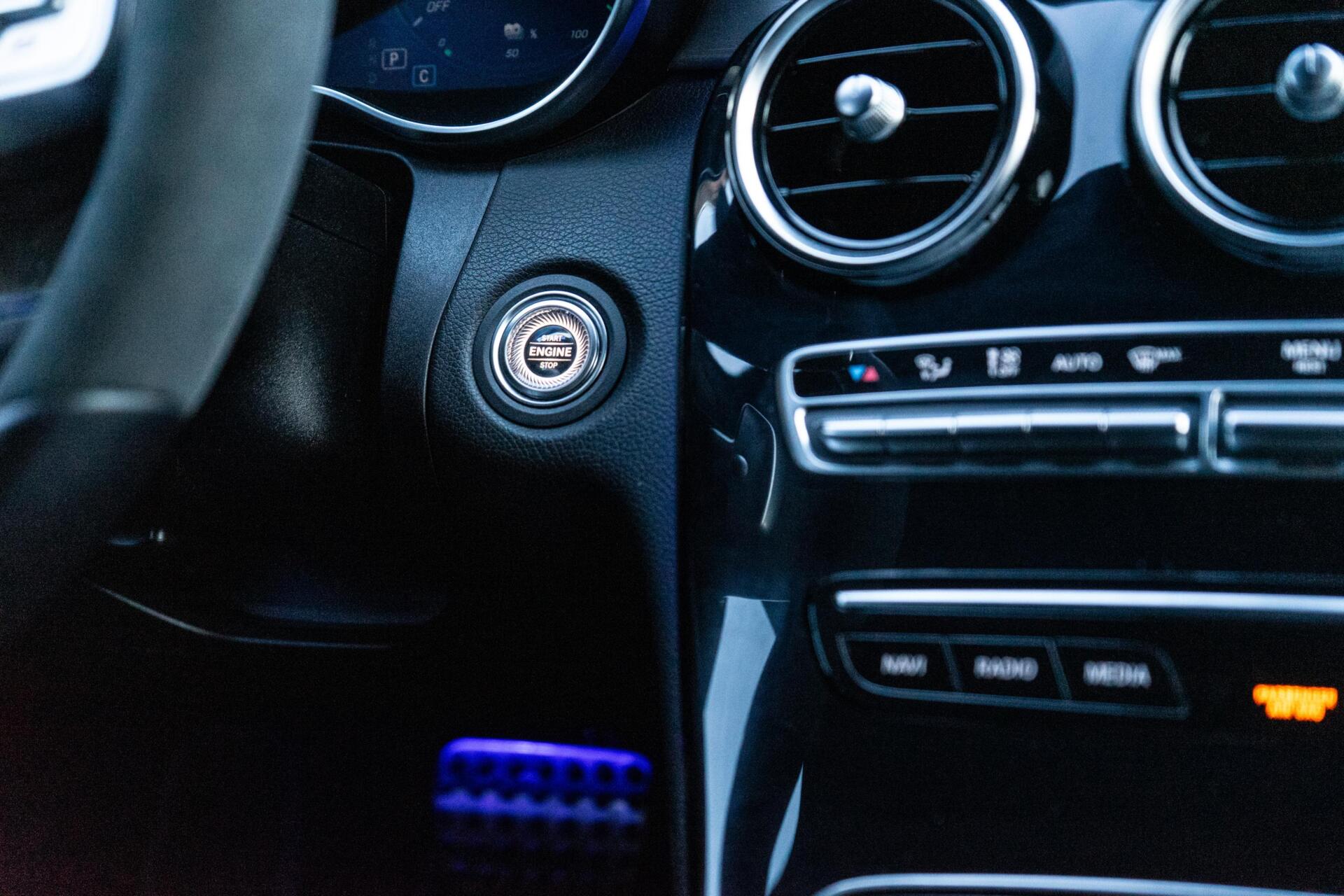 Foto van Mercedes-Benz C 300 E