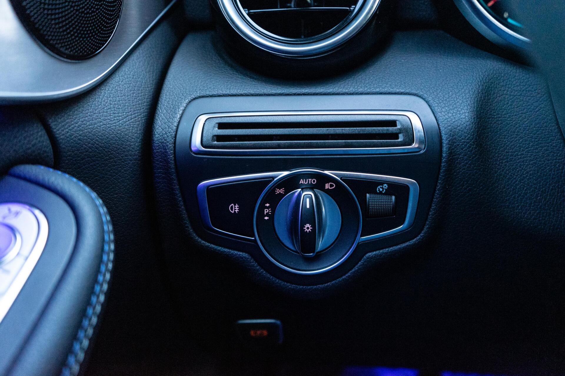 Foto van Mercedes-Benz C 300 E