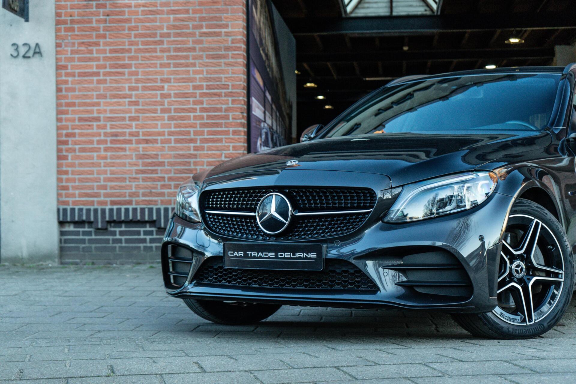 Foto van Mercedes-Benz C 300 E