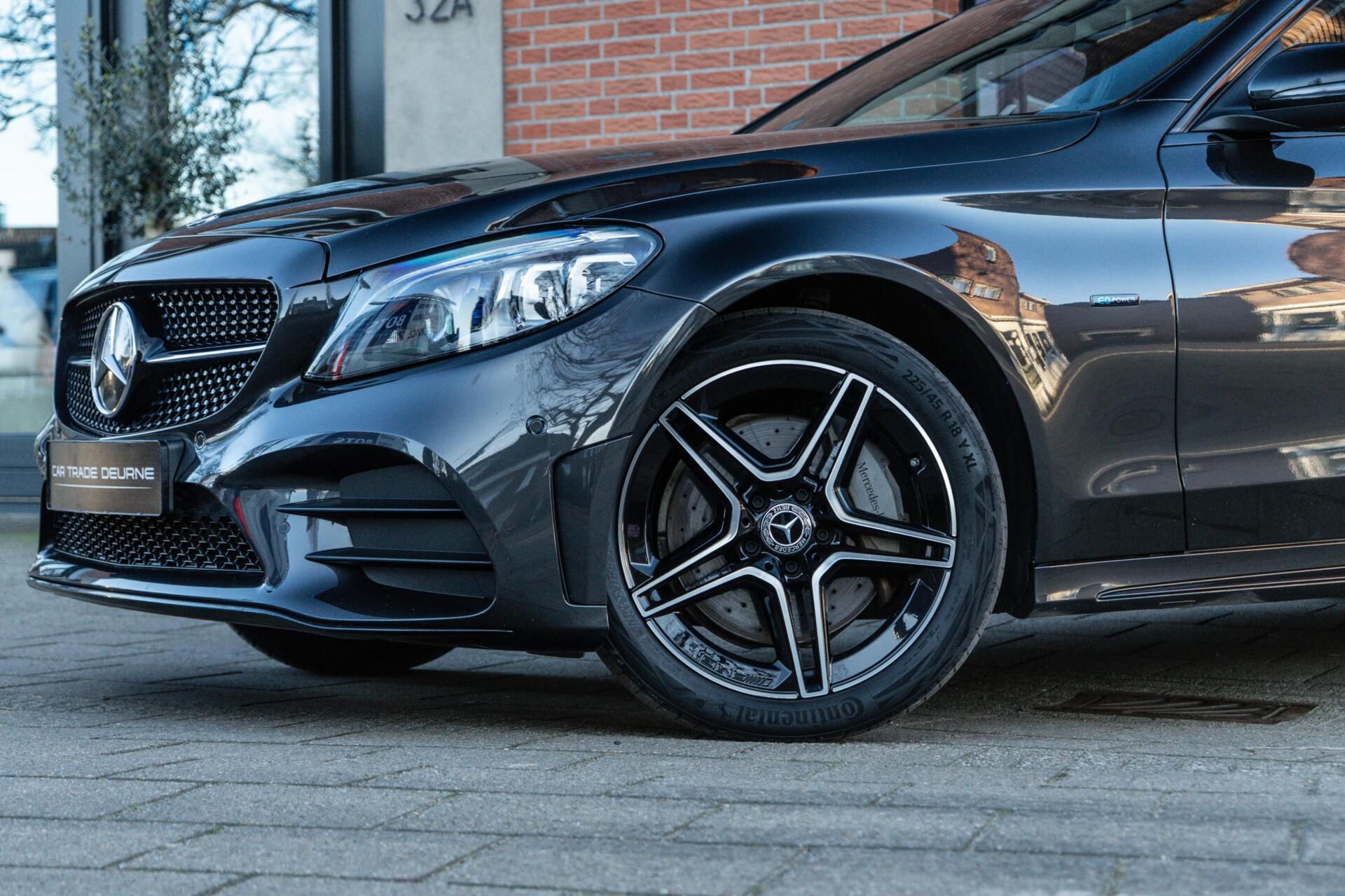 Foto van Mercedes-Benz C 300 E