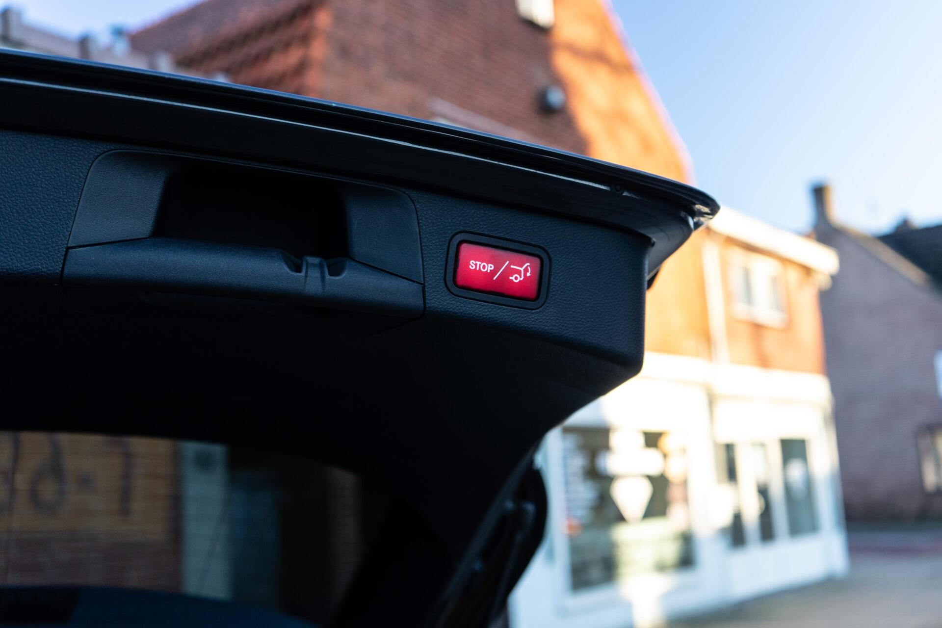 Foto van Mercedes-Benz C 300 E