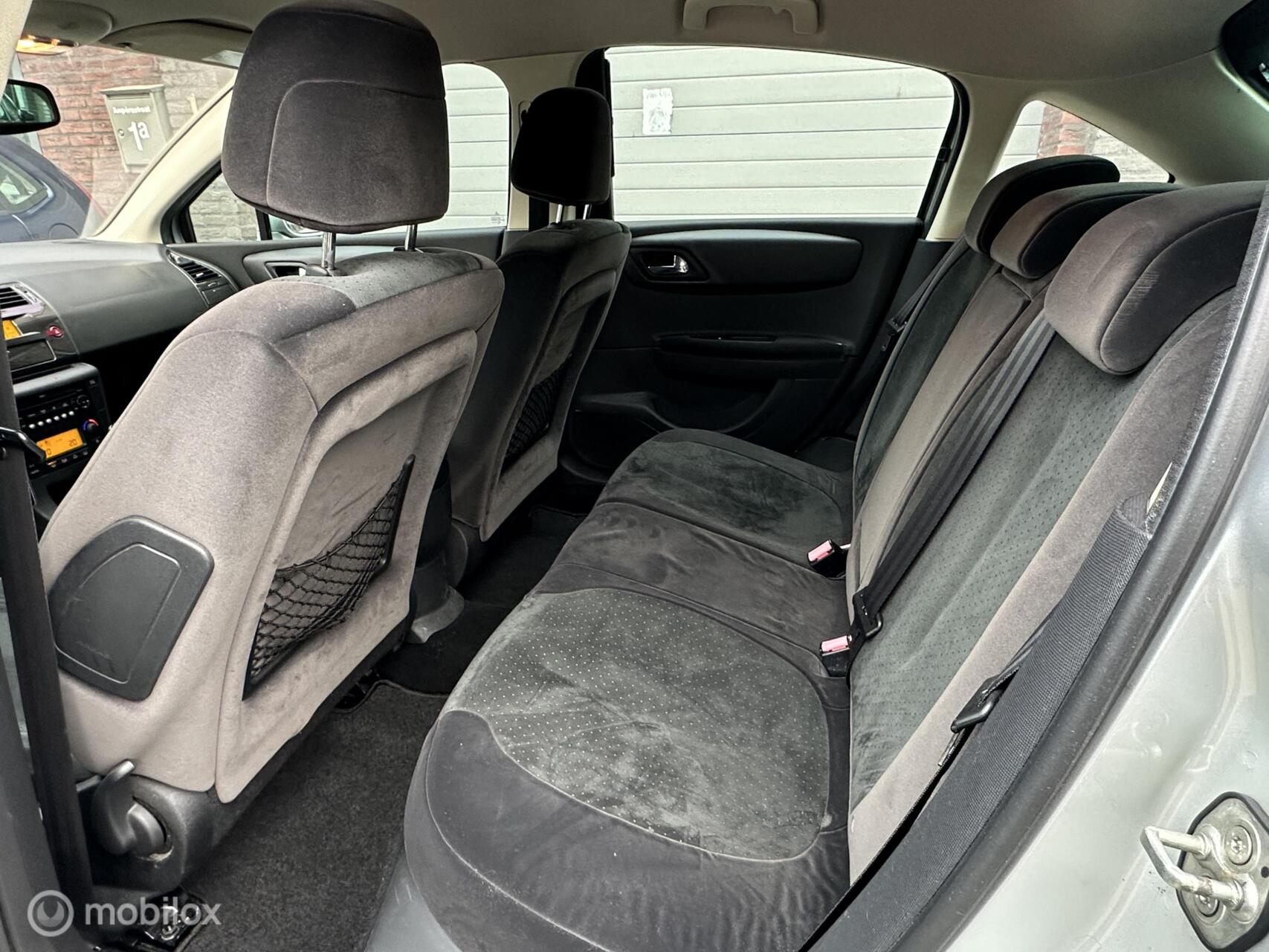 Foto van Citroen C4