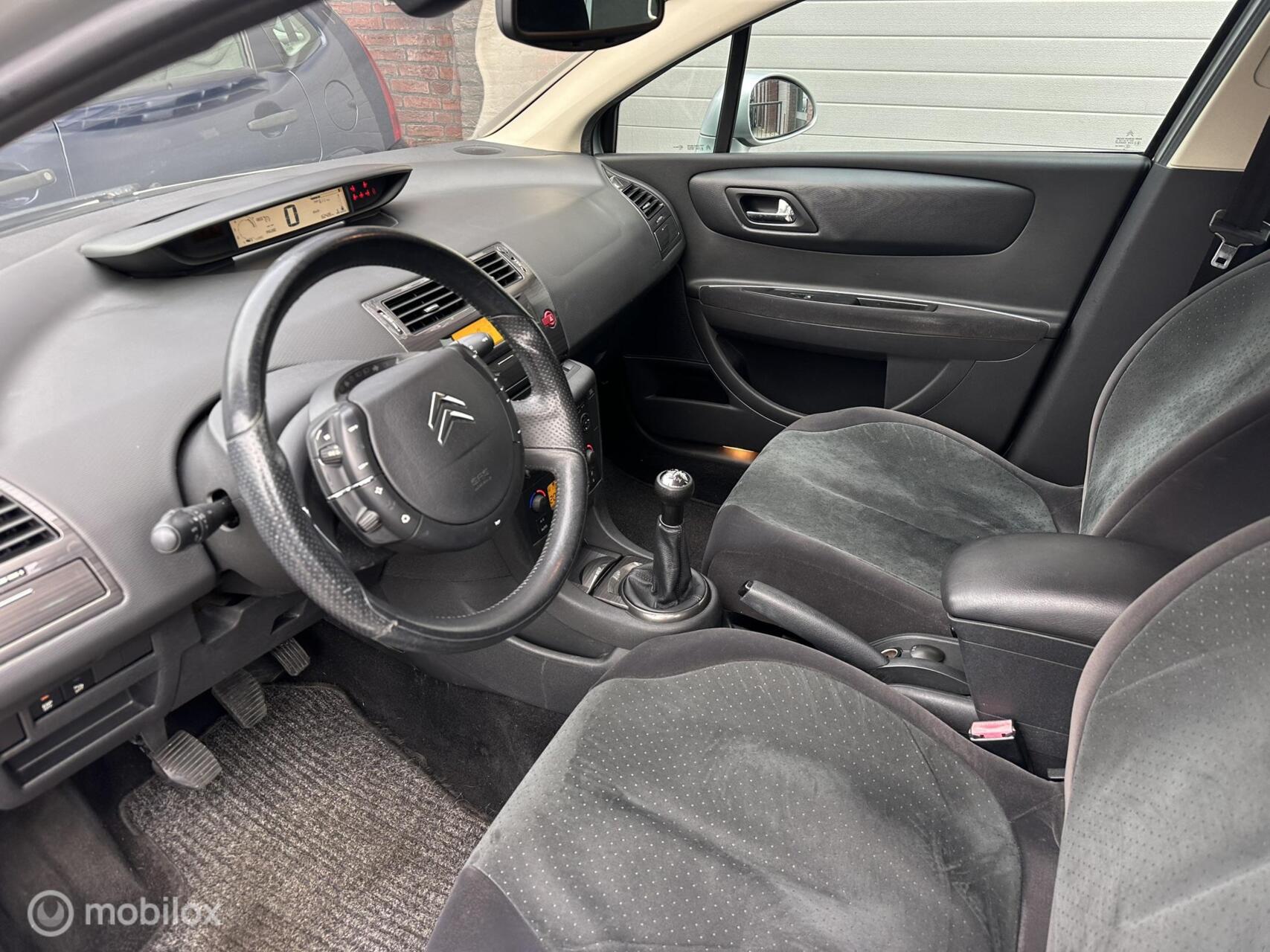 Foto van Citroen C4