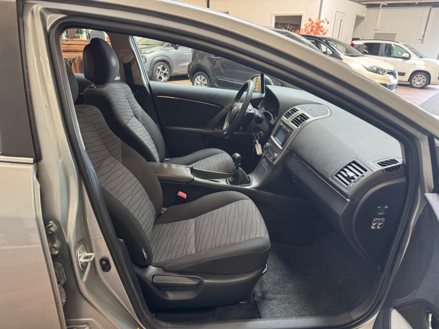 Foto van Toyota Toyota Avensis