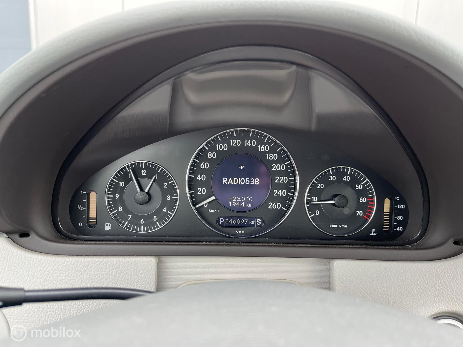 Foto van Mercedes-Benz CLK 200 Kompressor