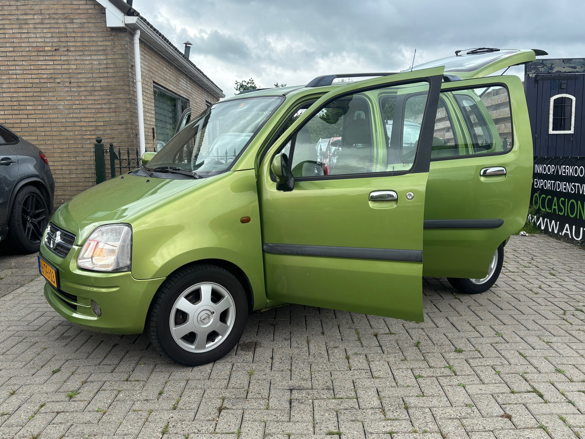 Foto van Opel Agila