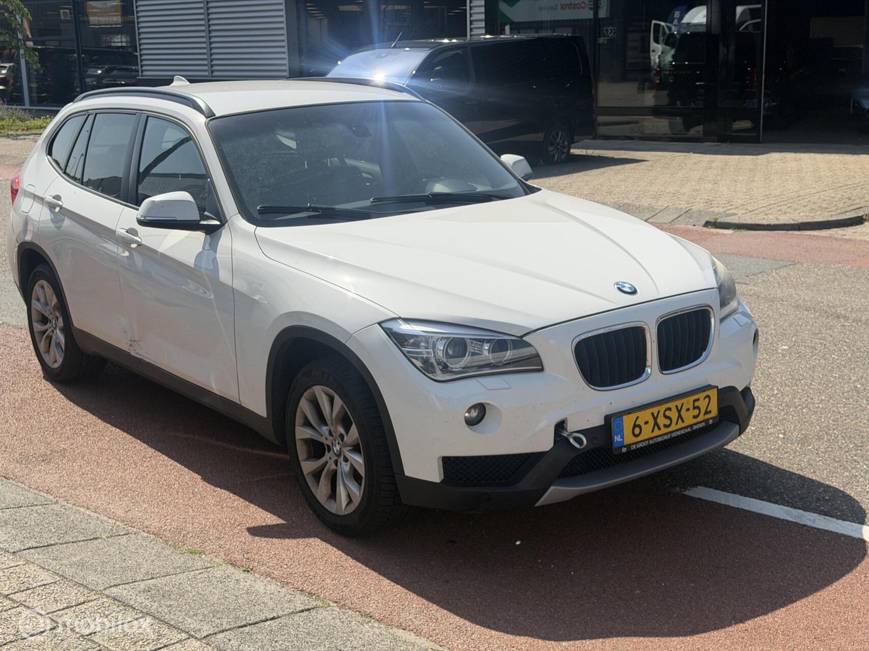 Foto van BMW X1 xDrive 18d