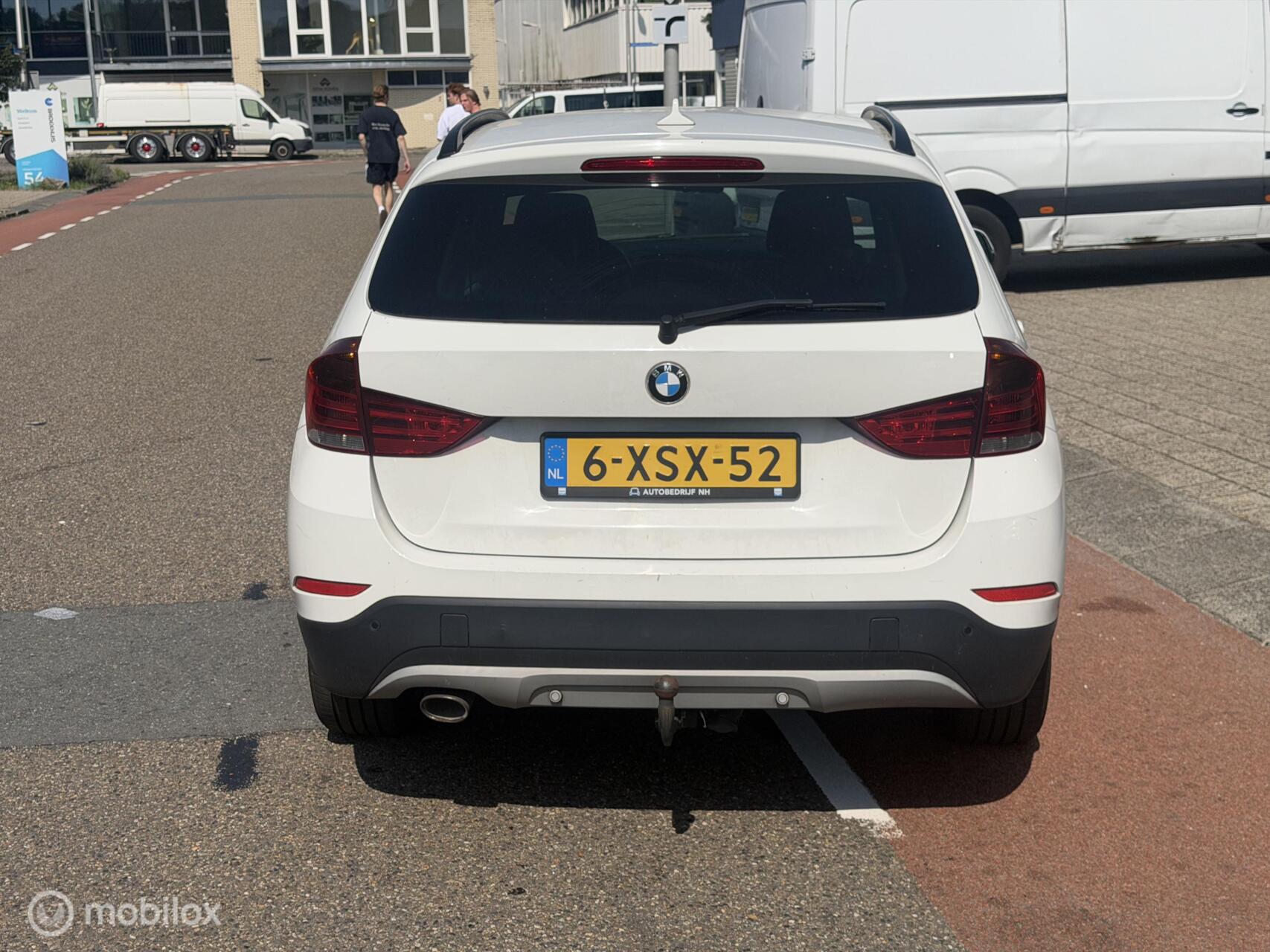 Foto van BMW X1 xDrive 18d