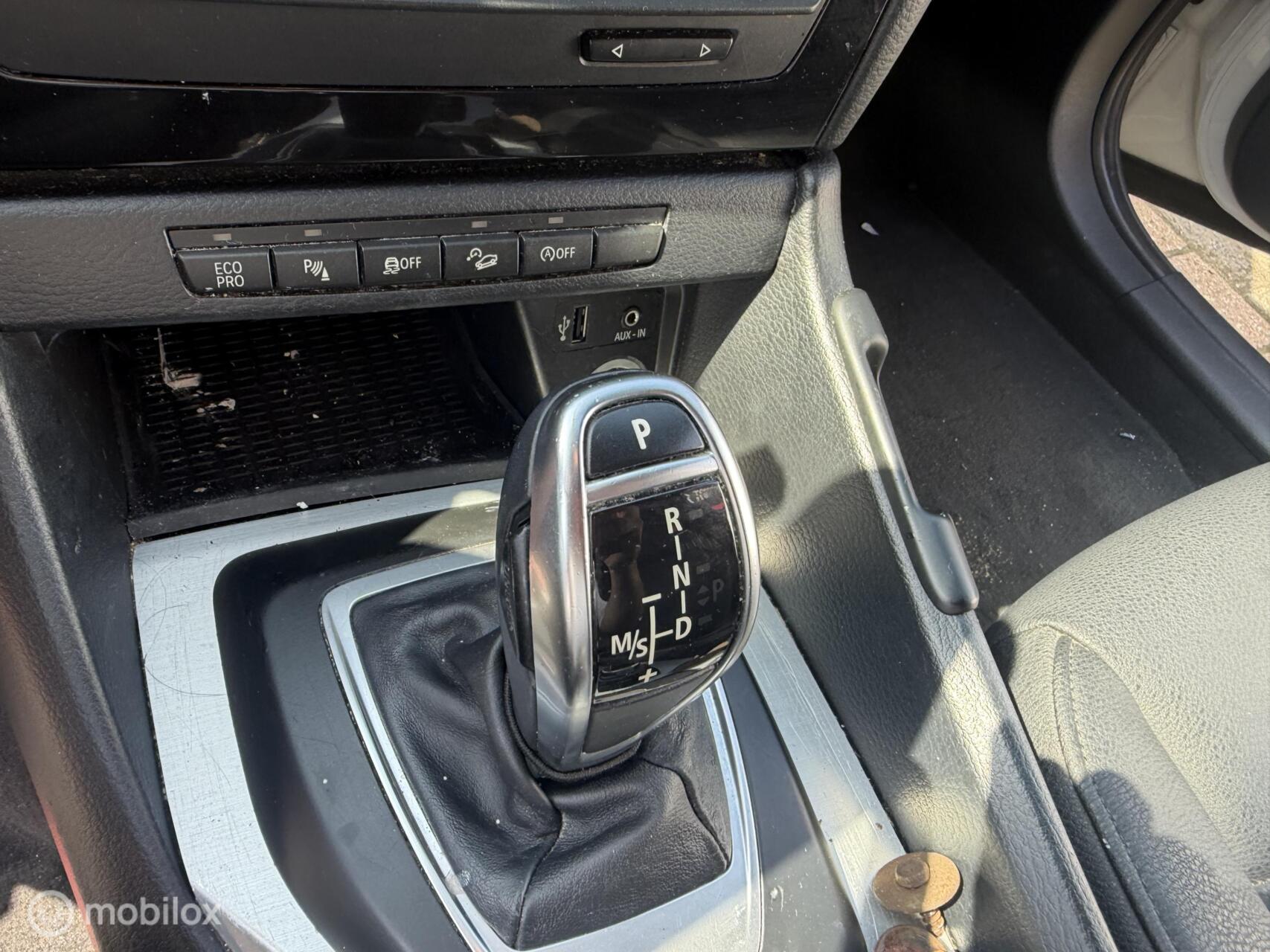 Foto van BMW X1 xDrive 18d