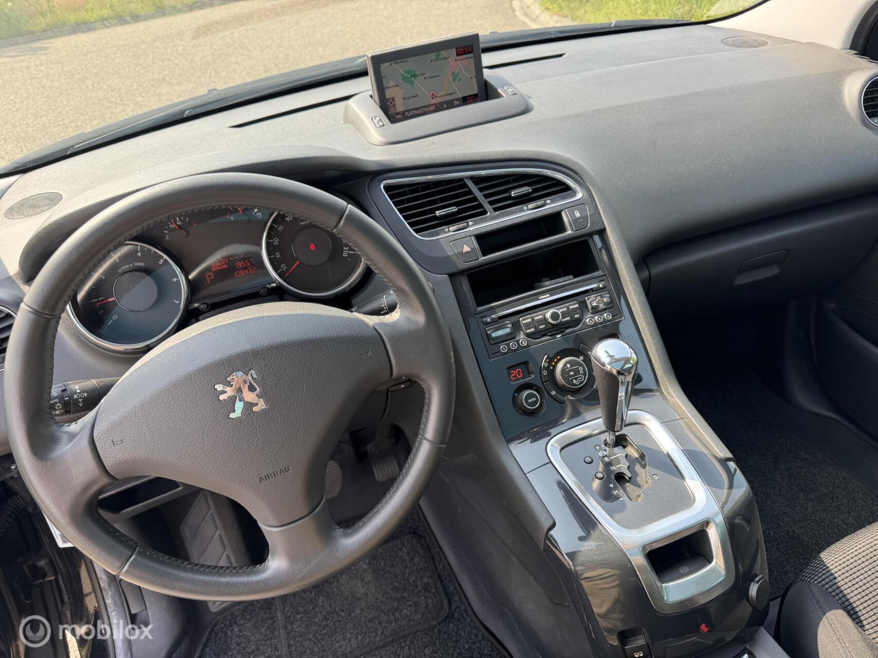 Foto van Peugeot 5008