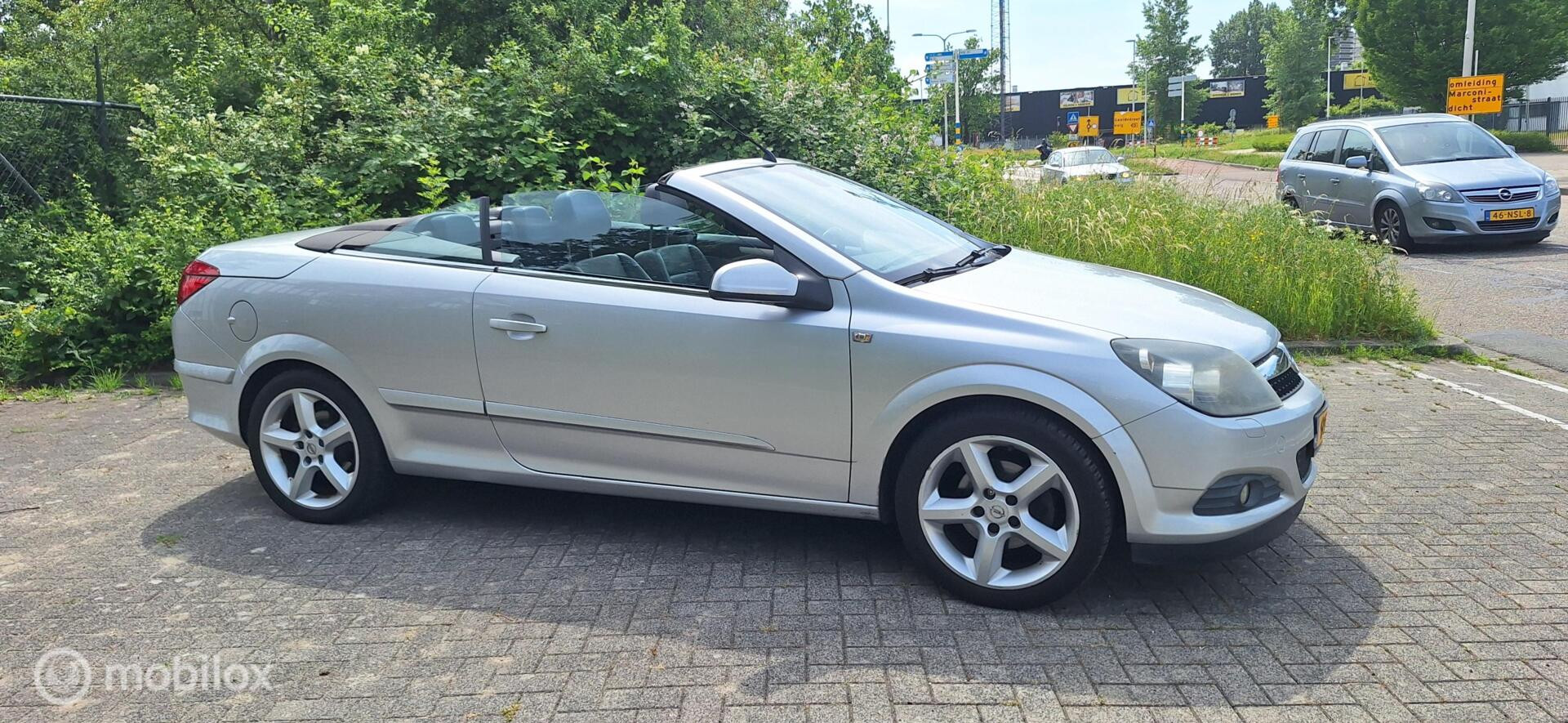Foto van Opel Astra Twin Top