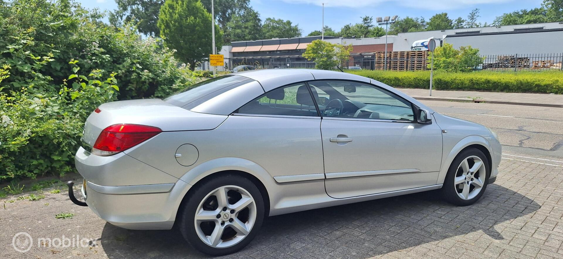 Foto van Opel Astra Twin Top